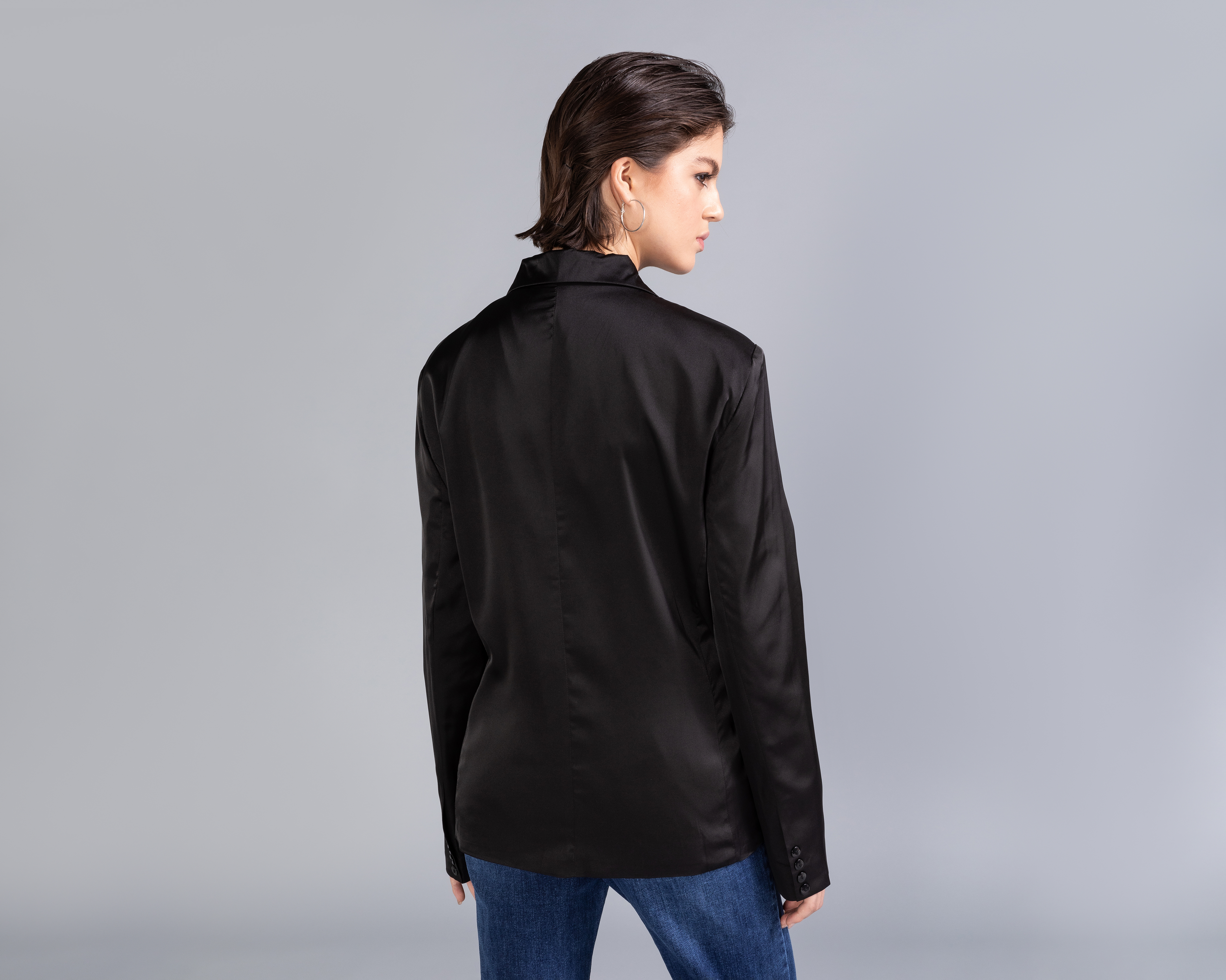 Foto 4 pulgar | Foto 3 | Blazer Satinado Strona para Mujer