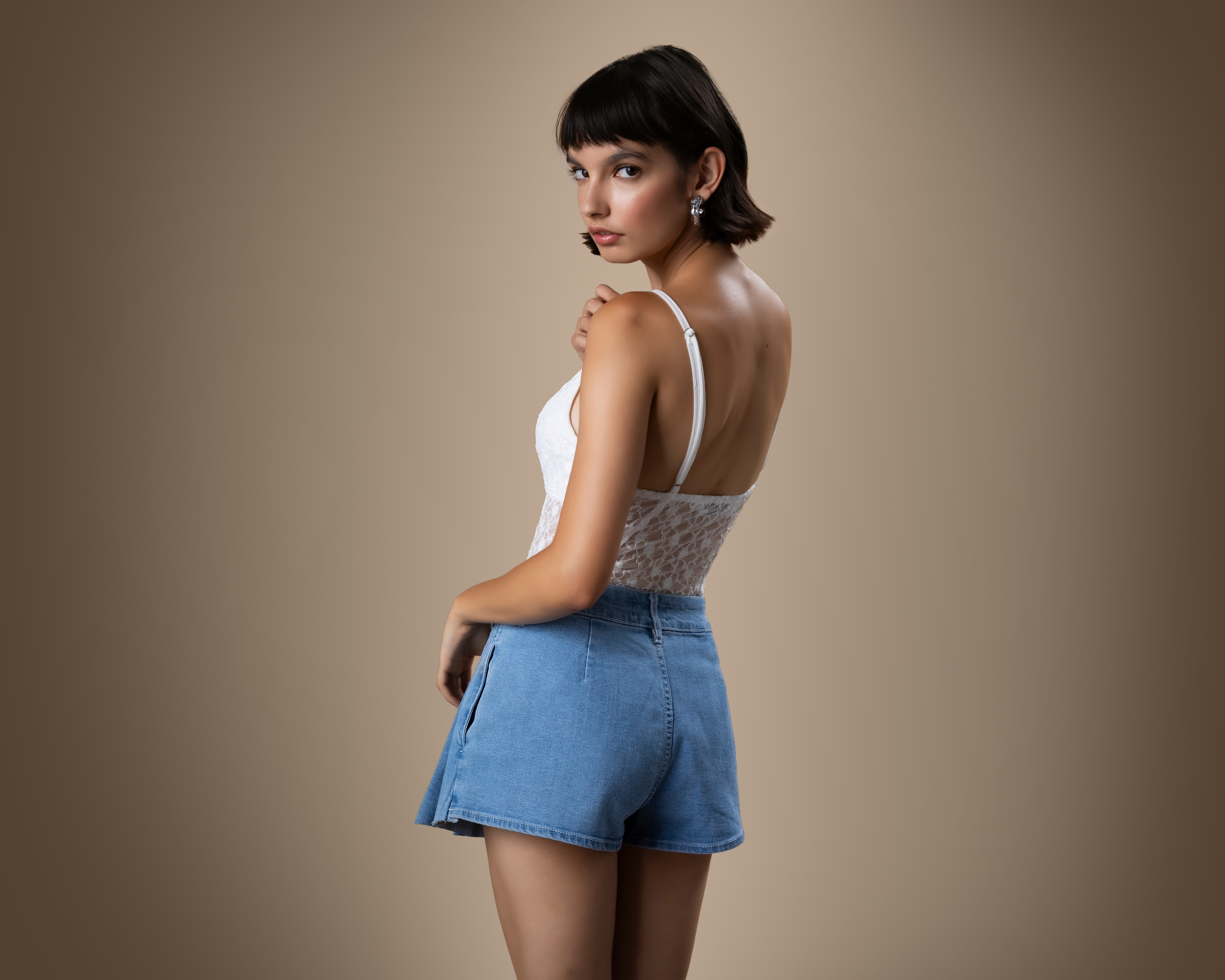 Foto 4 pulgar | Foto 3 | Top Body con Tirantes de Encaje Strona para Mujer
