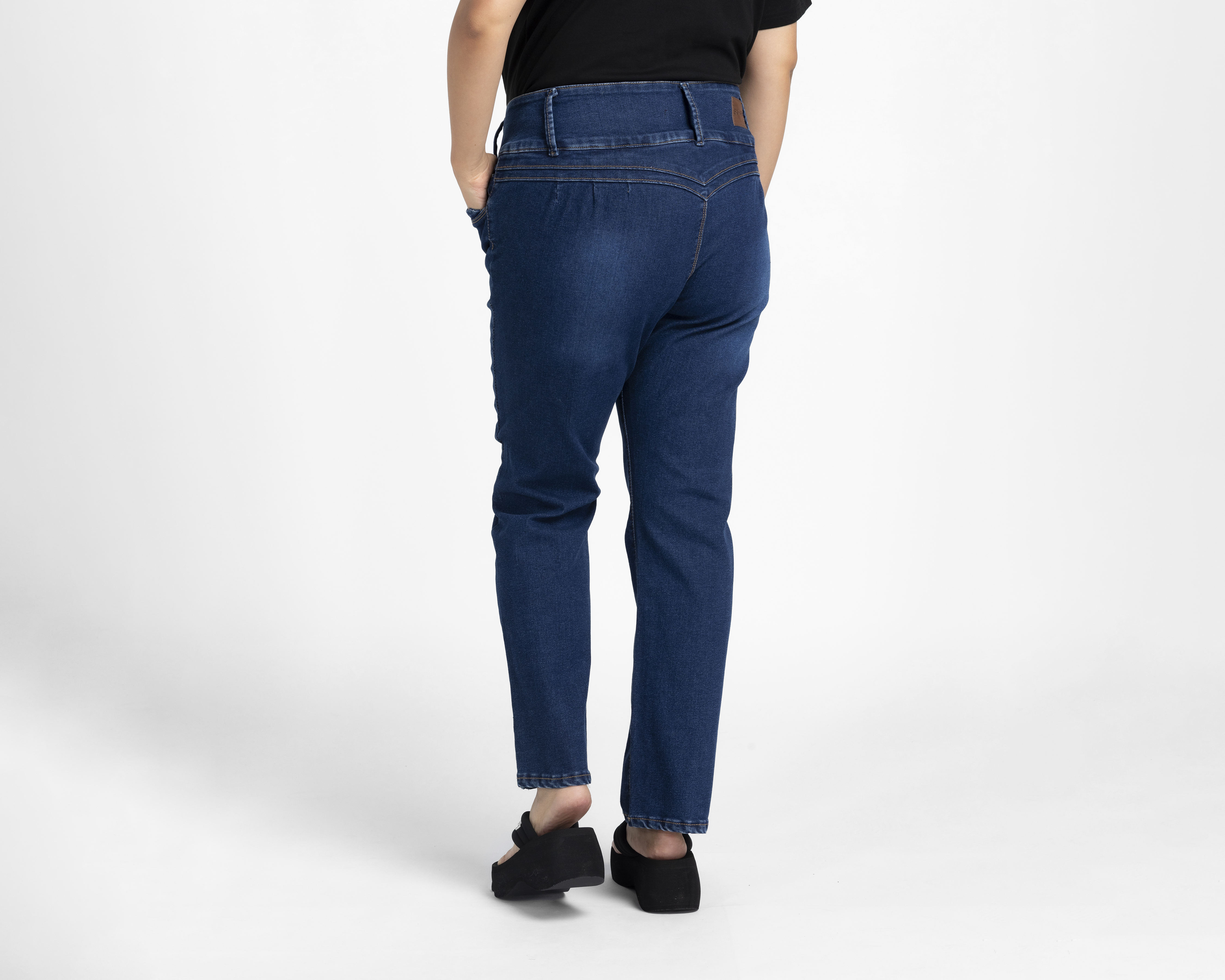 Foto 4 pulgar | Foto 3 | Jeans Recto Sahara para Mujer