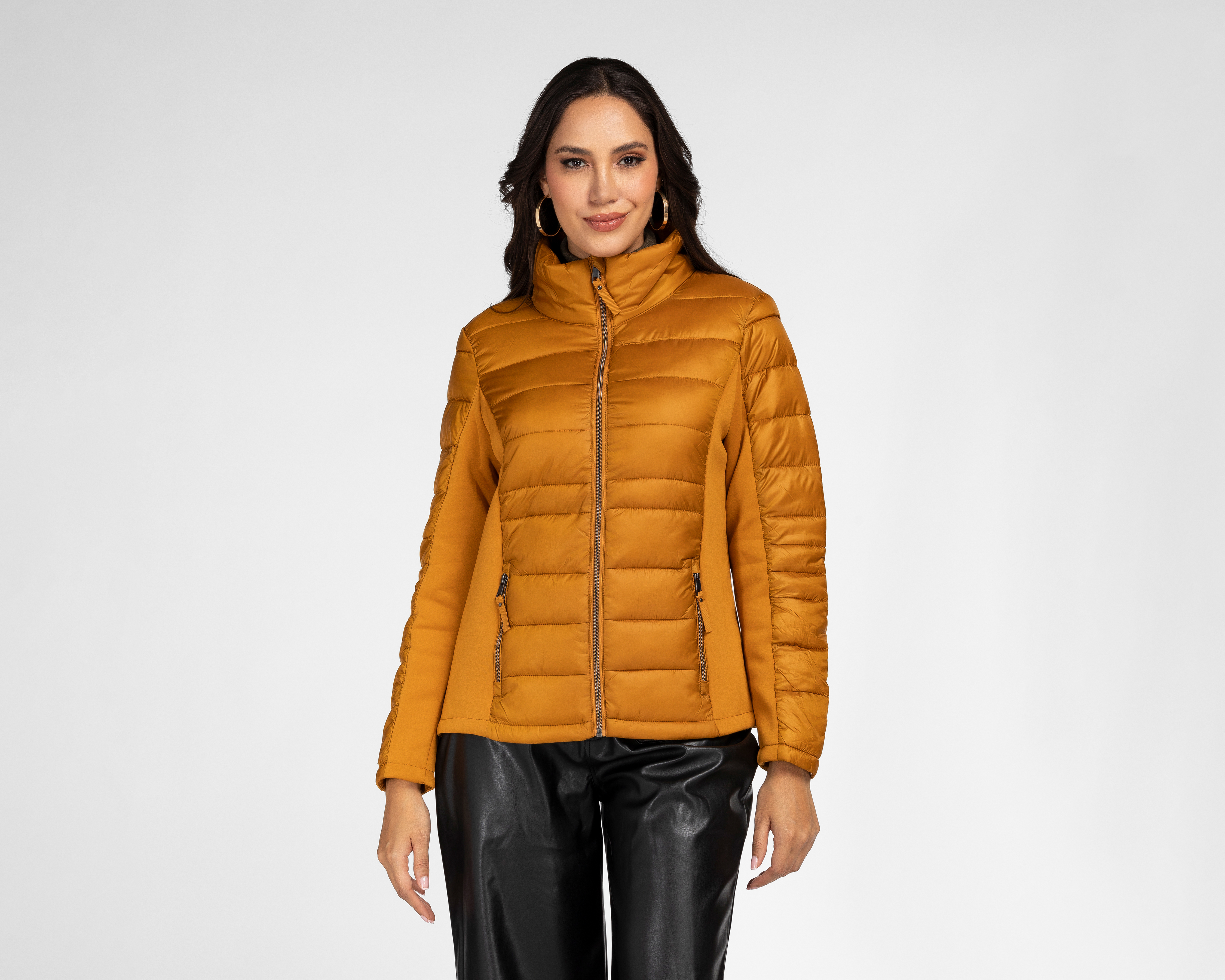 Foto 2 pulgar | Foto 1 | Chamarra Capitonada Greenlander para Mujer