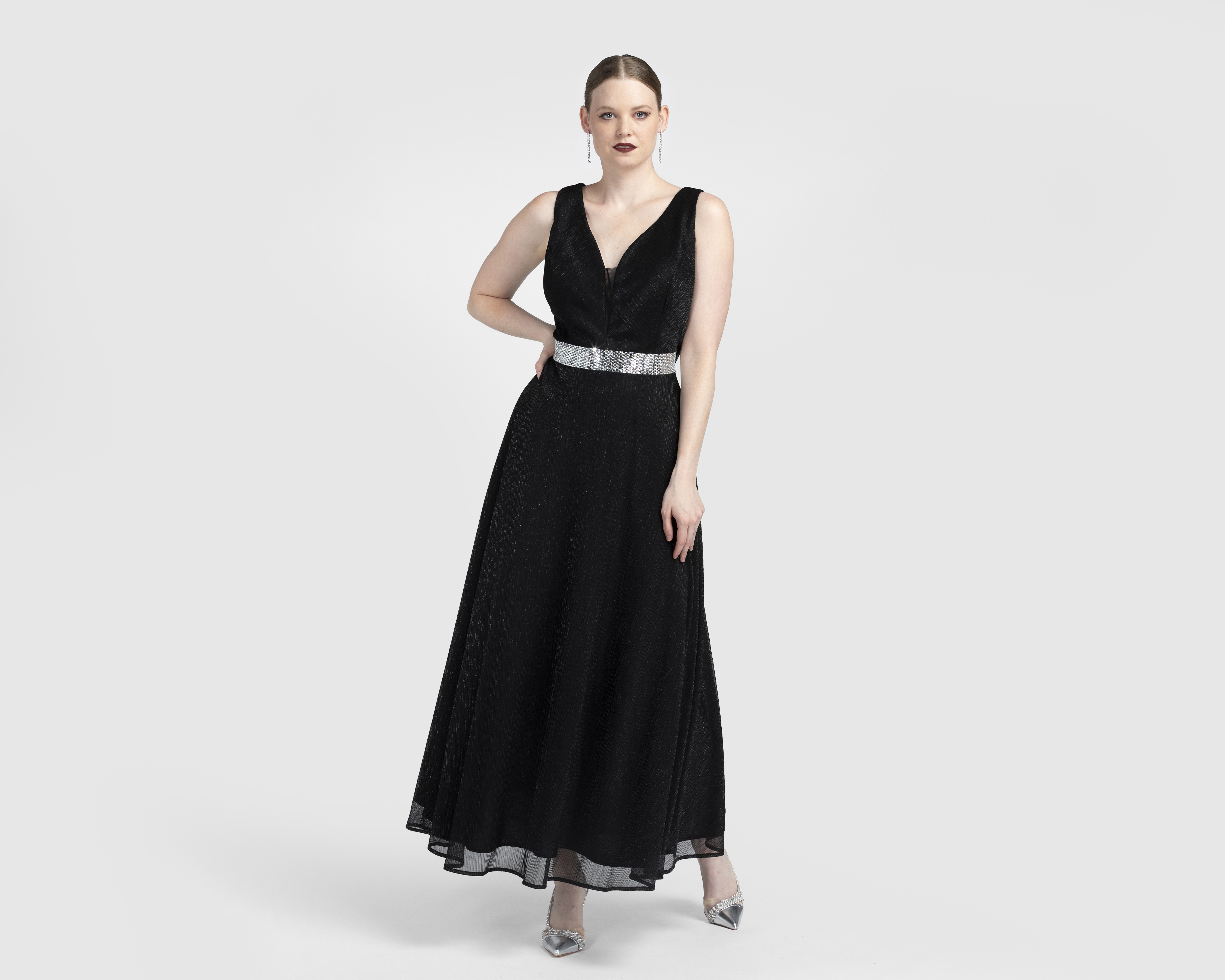Foto 3 pulgar | Foto 2 | Vestido de Fiesta Antonina Sin Manga con Pedrería Negro para Mujer