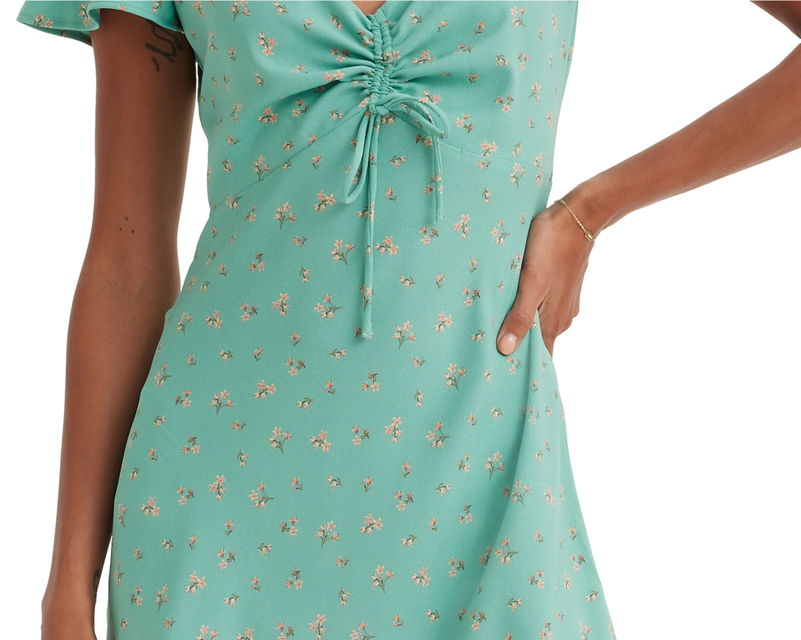 Foto 3 pulgar | Foto 2 | Vestido Casual Levi's Verde Floral Corto para Mujer