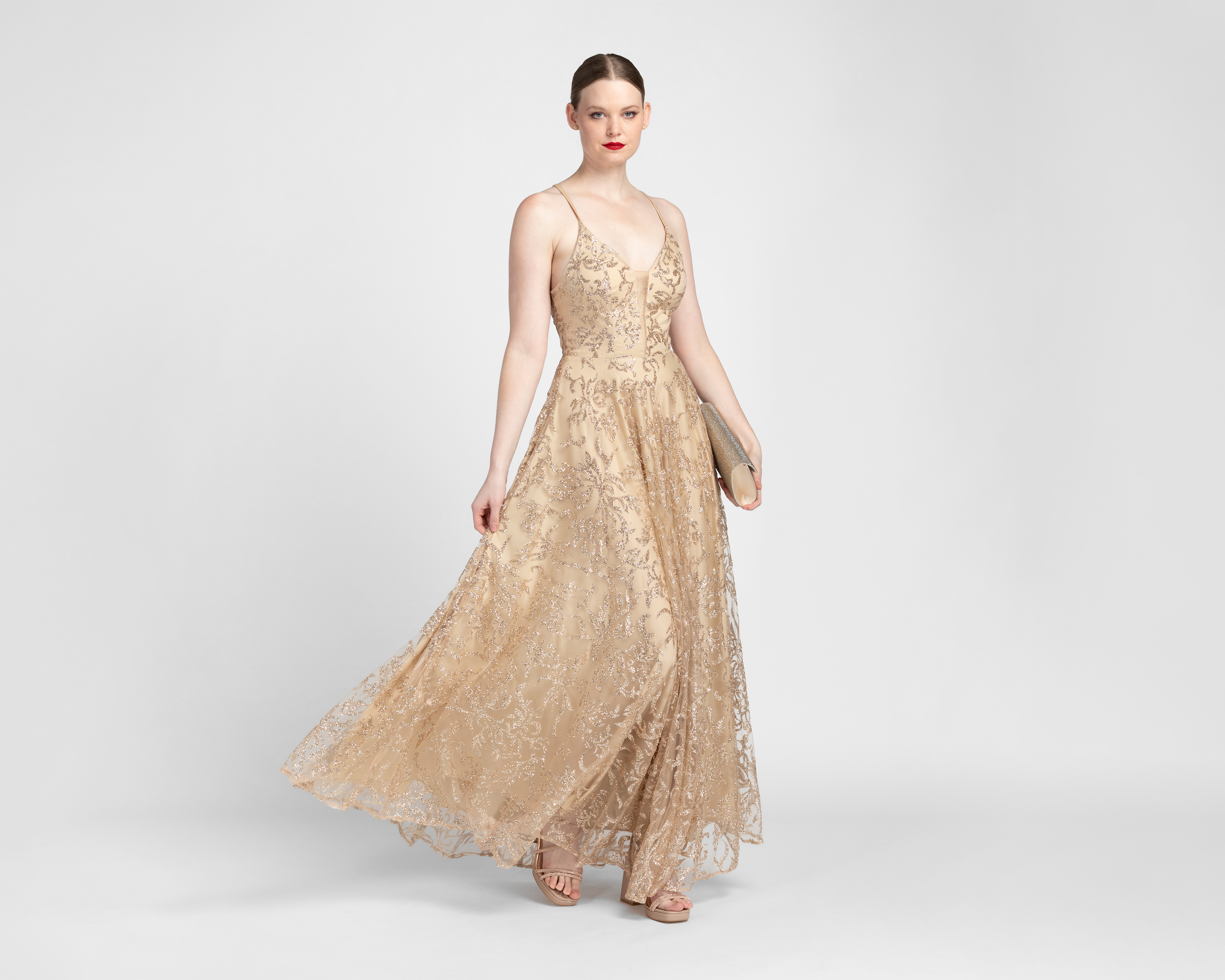 Foto 3 pulgar | Foto 2 | Vestido de Noche Sienteme Dorado con Brillo Largo para Mujer