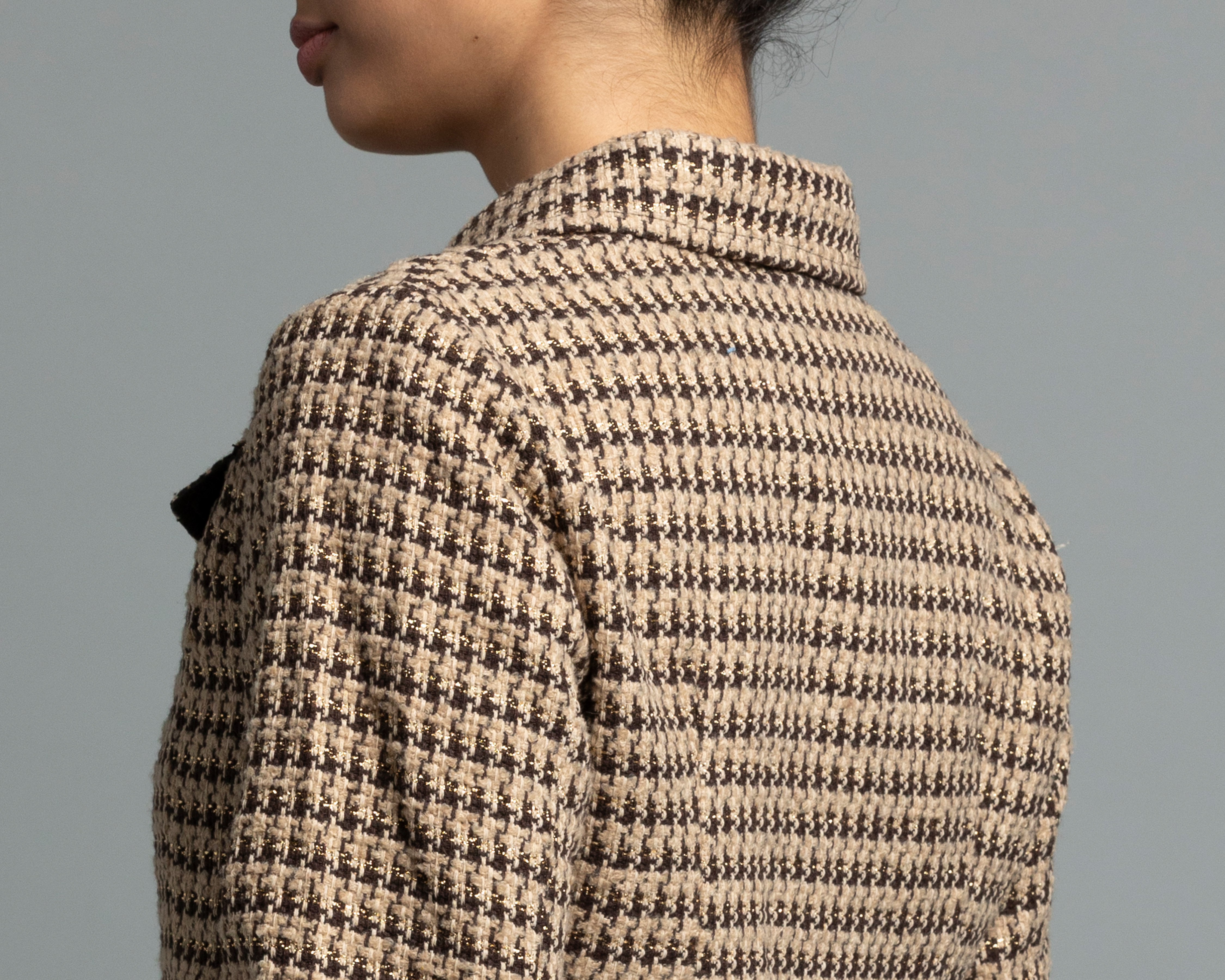 Foto 6 pulgar | Foto 5 | Abrigo Corto Strona para Mujer