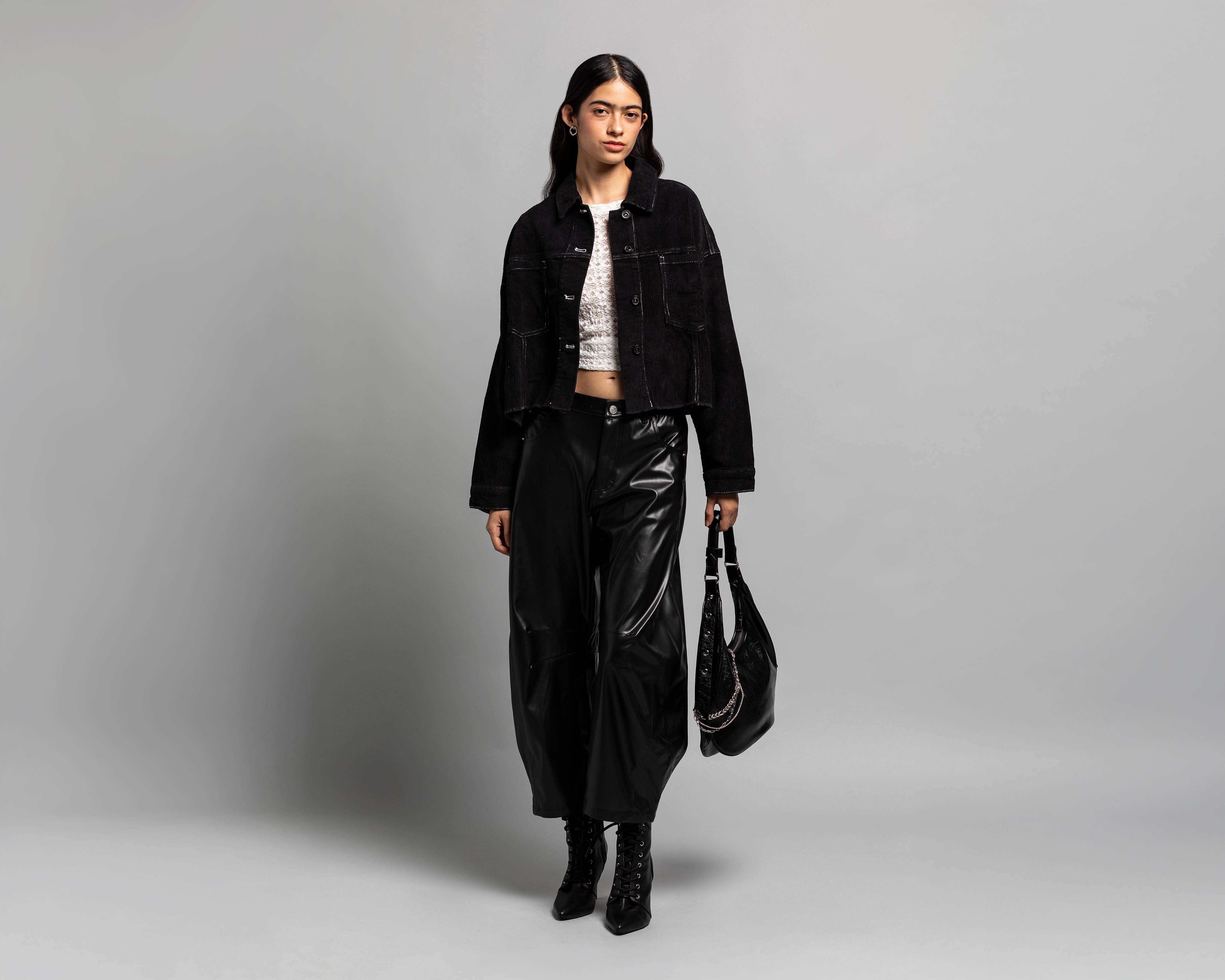 Chamarra de Algodón Negra Strona para Mujer