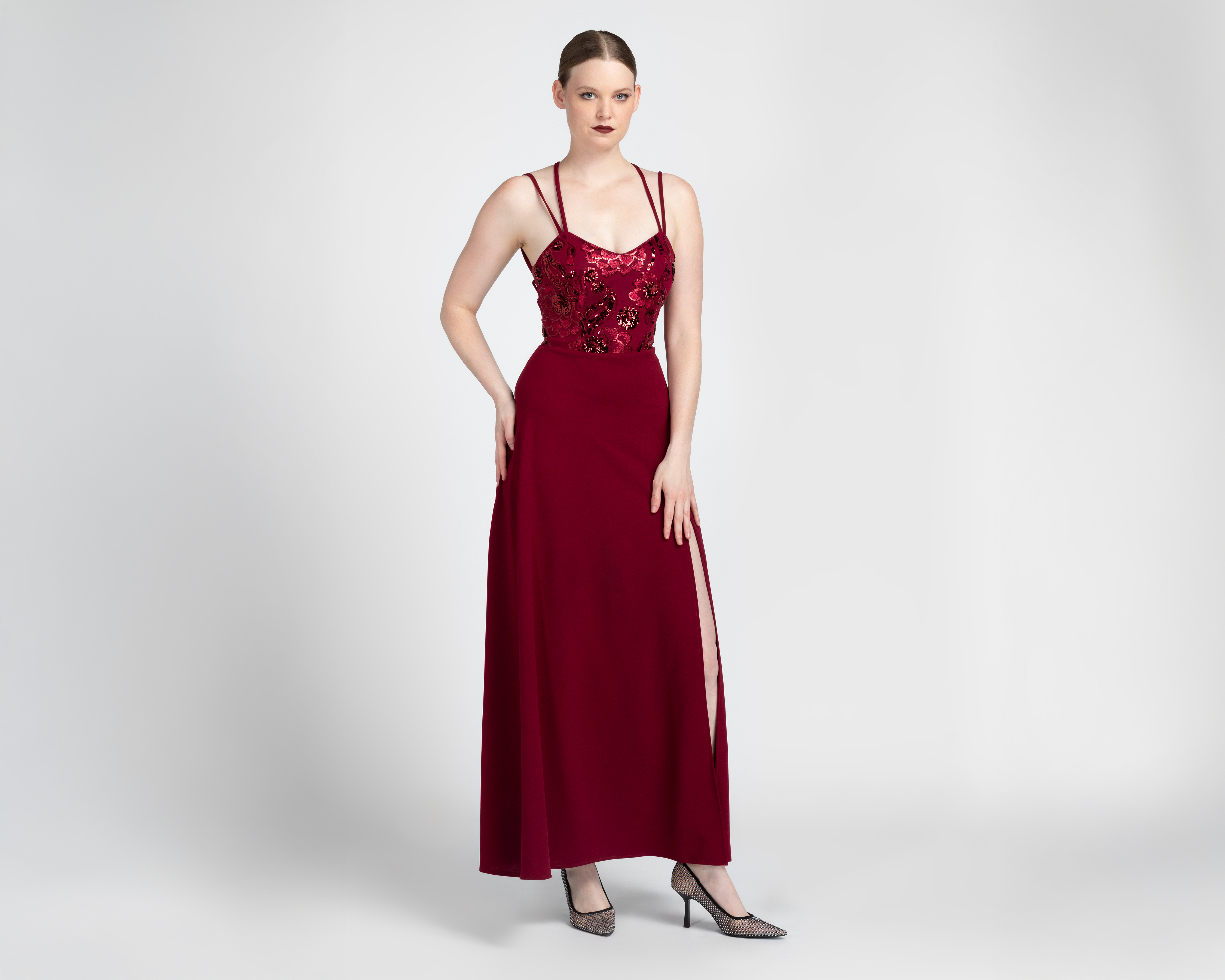 Foto 2 pulgar | Foto 1 | Vestido de Noche Sienteme Tinto con Lentejuelas Largo para Mujer