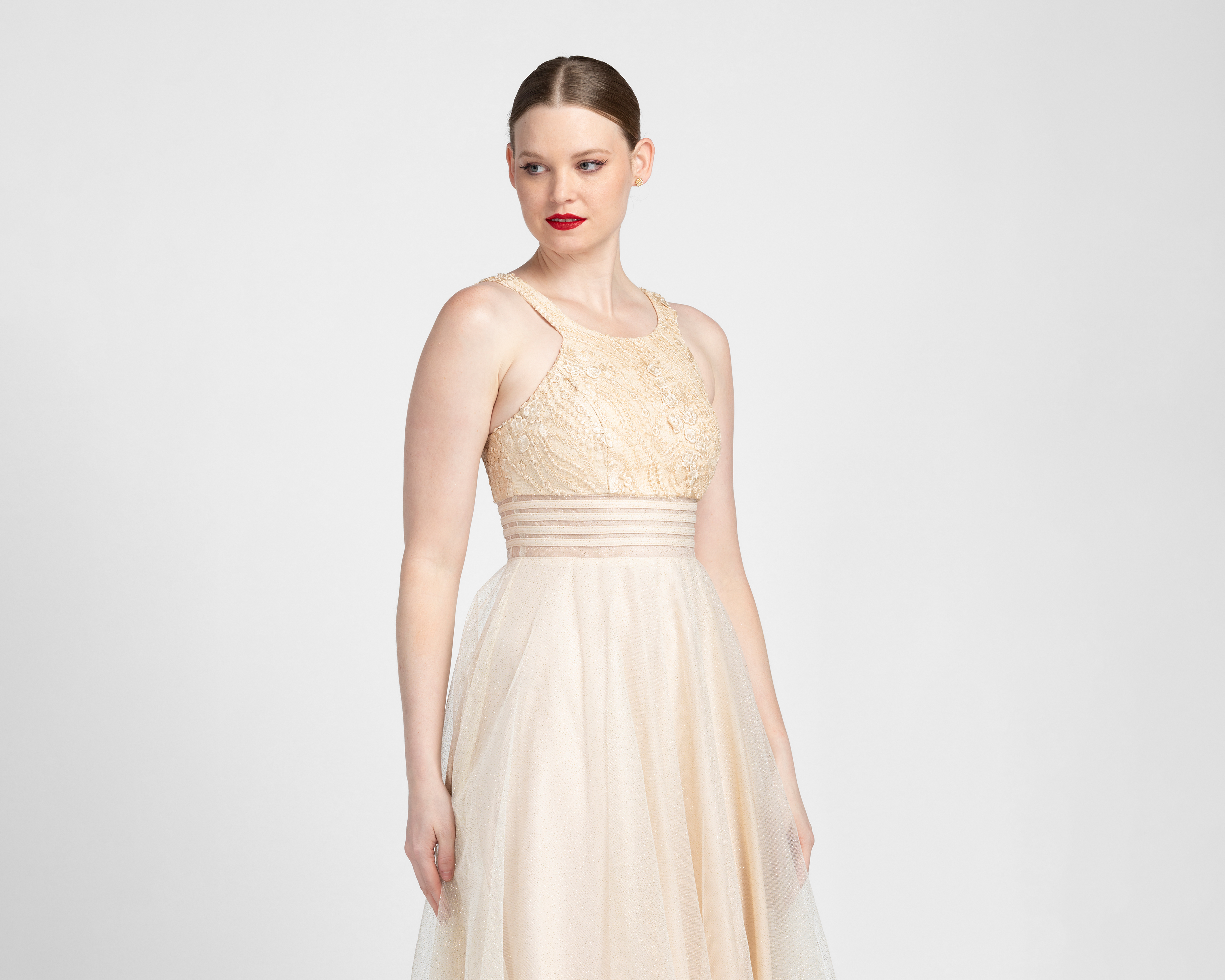 Foto 5 pulgar | Foto 4 | Vestido de Noche Nina Ferre Beige con Bordado Largo para Mujer