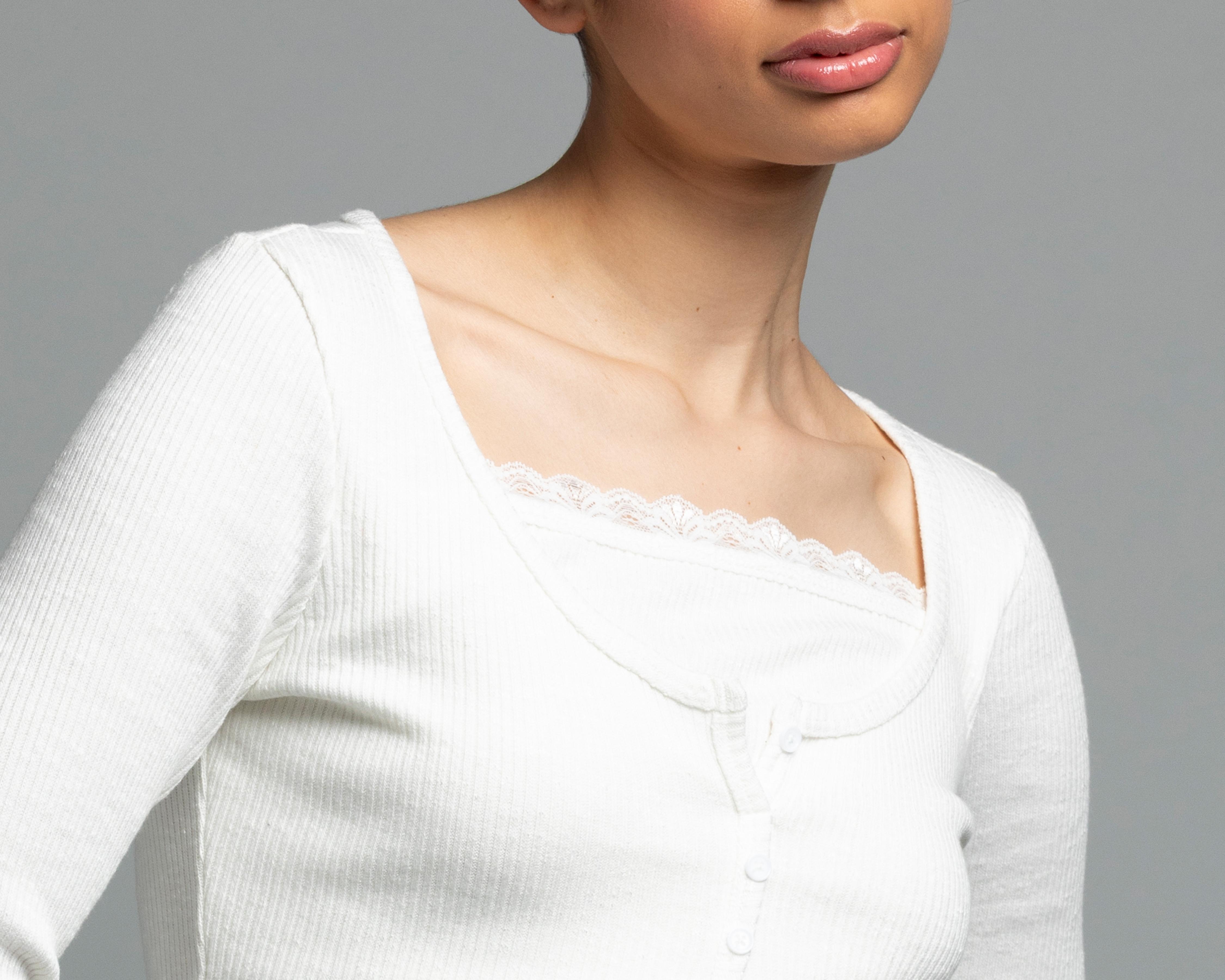 Foto 4 | Foto 4 | Blusa Manga Larga Strona para Mujer