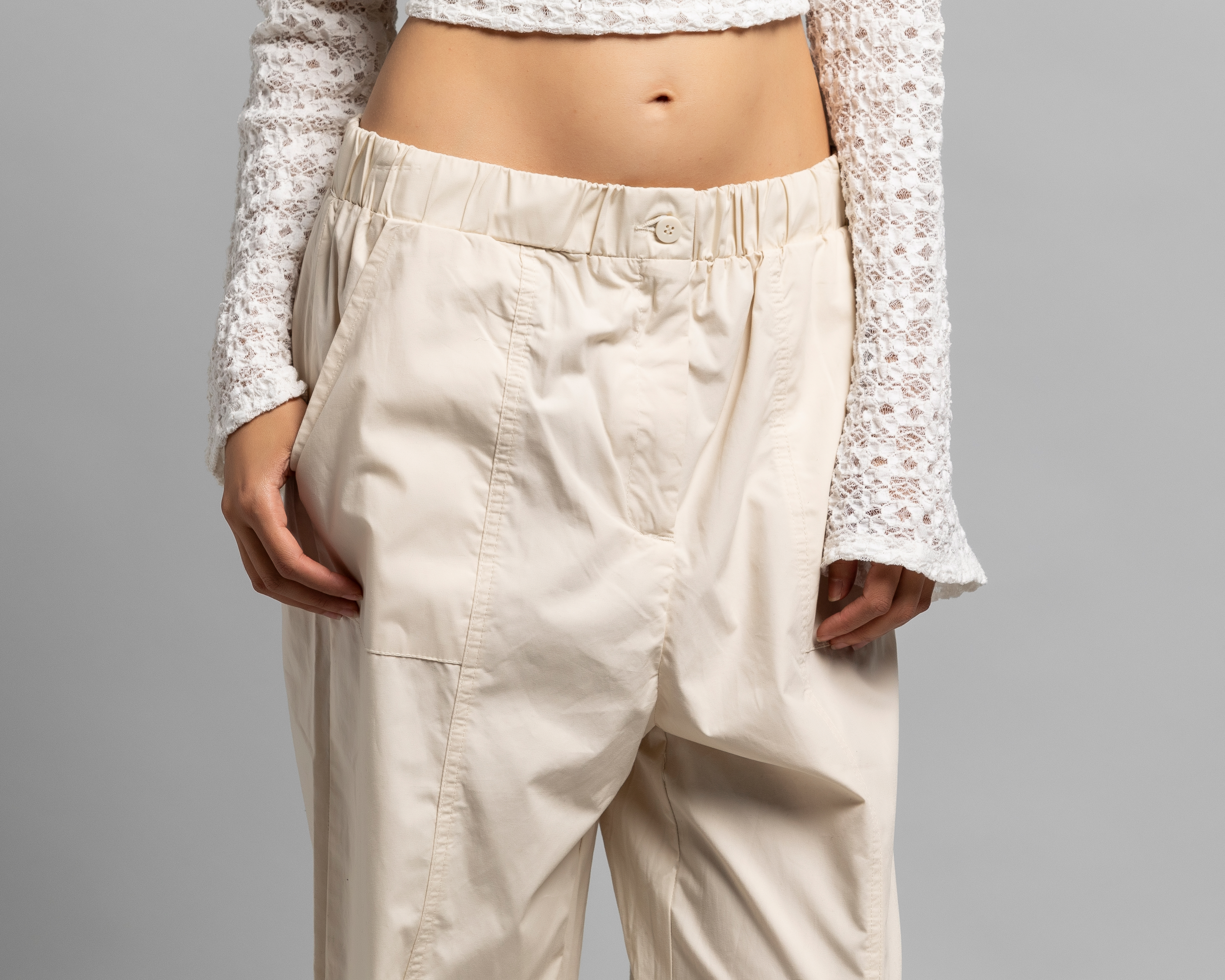 Foto 5 pulgar | Foto 4 | Pantalón Cargo Strona Pretina Elástica para Mujer