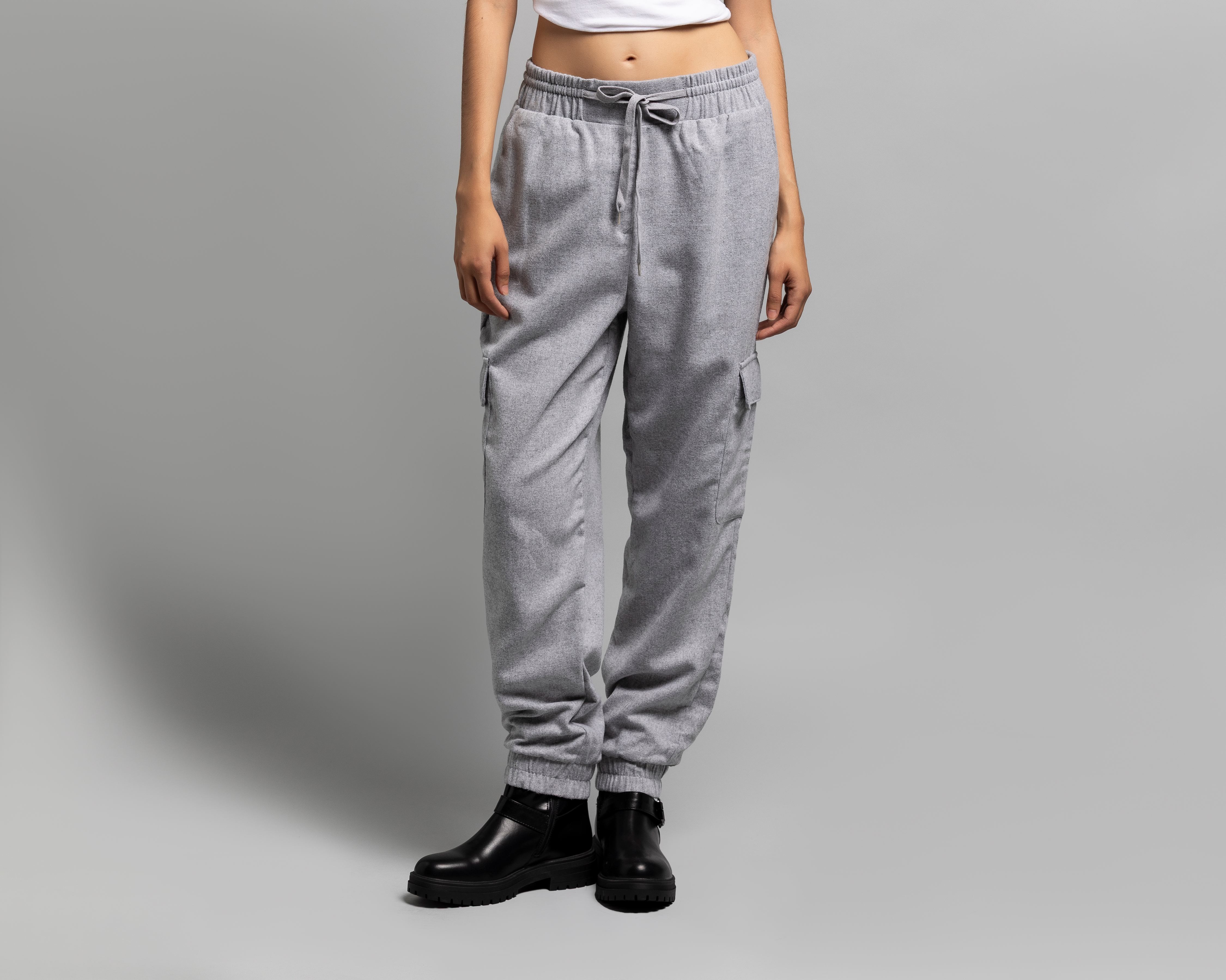 Foto 2 | Foto 2 | Pantalón Cargo Strona Gris para Mujer