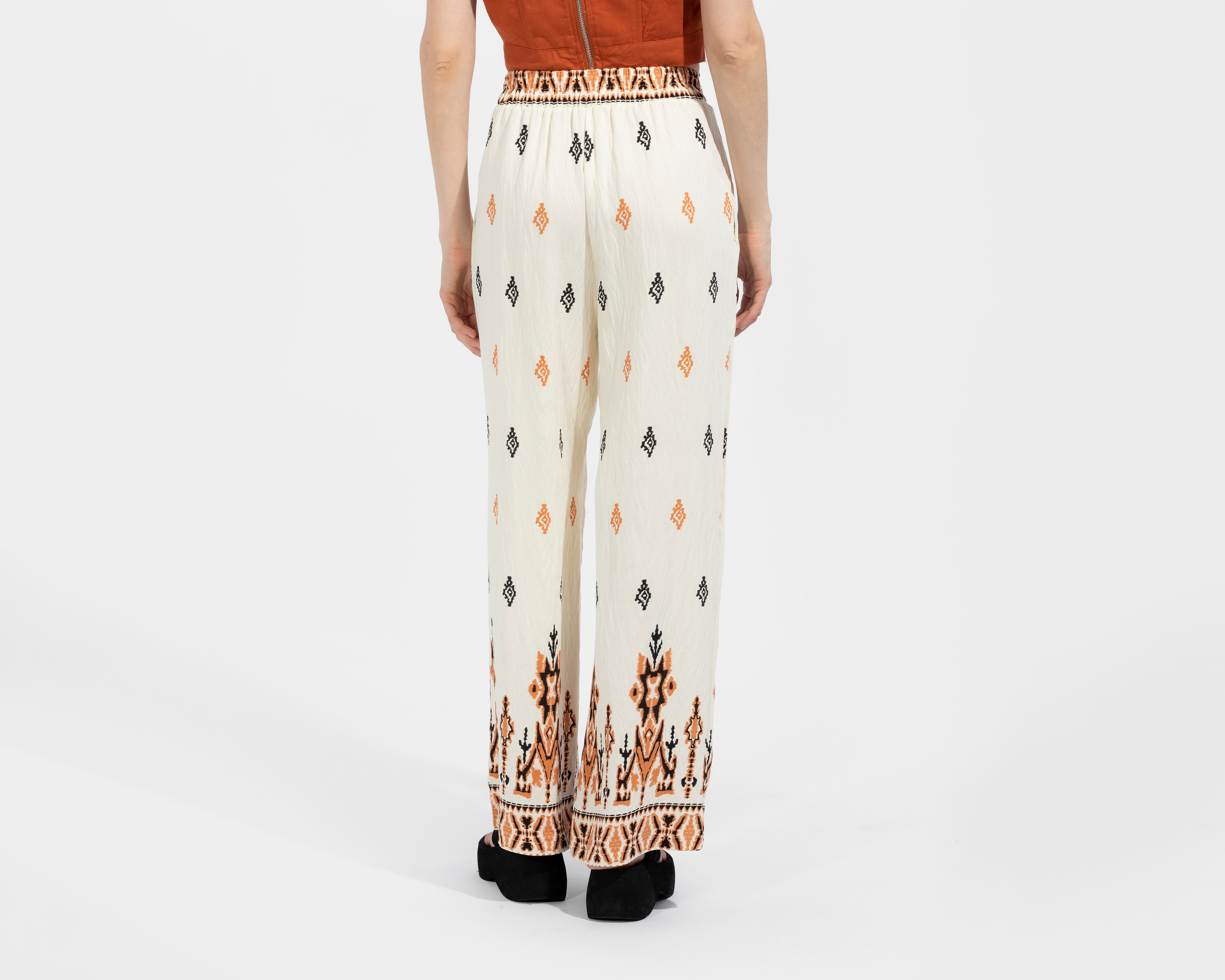 Foto 3 | Foto 3 | Pantalón Ancho Sahara Estampado Juvenil