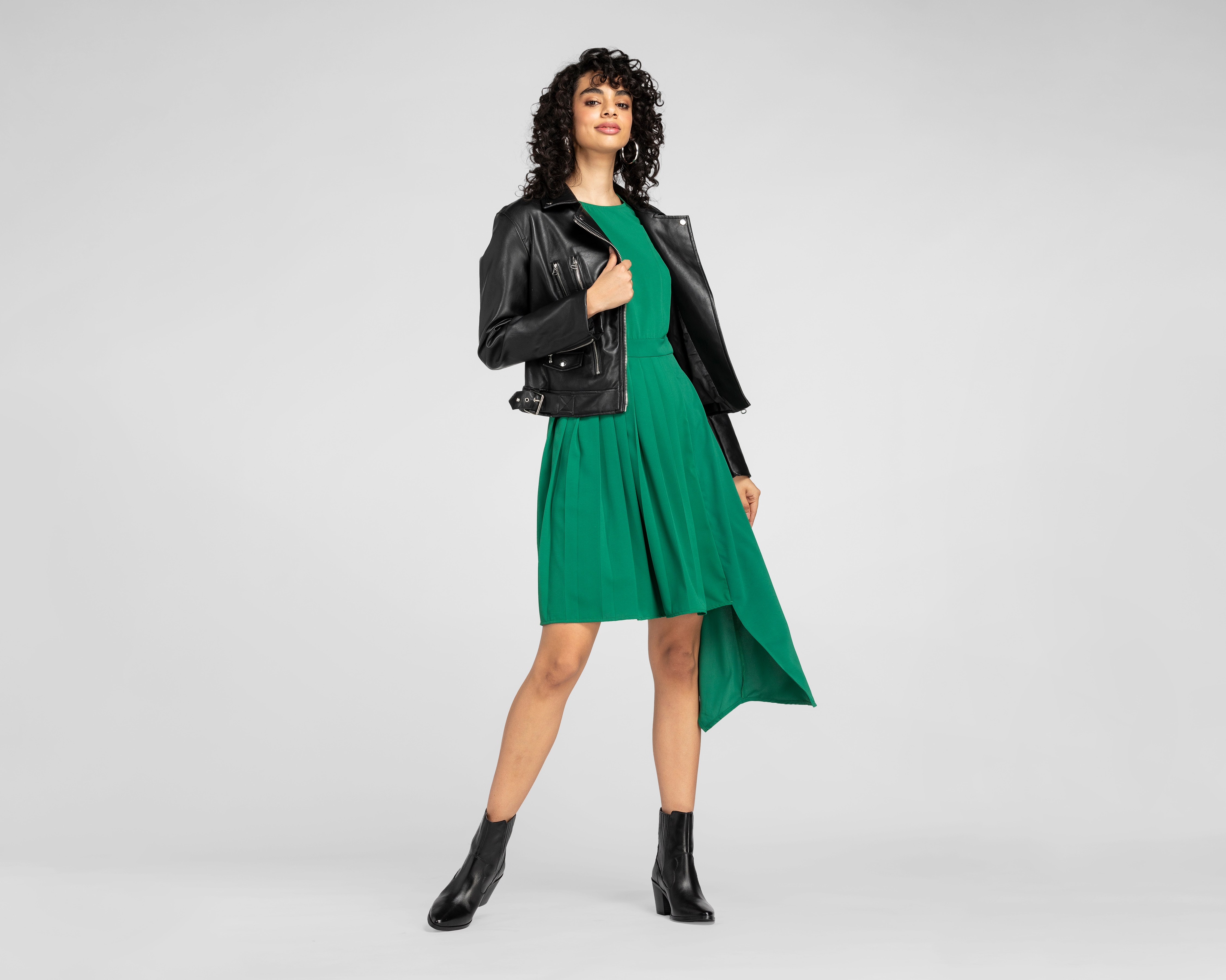 Vestido Refill Formal Corto Plisado