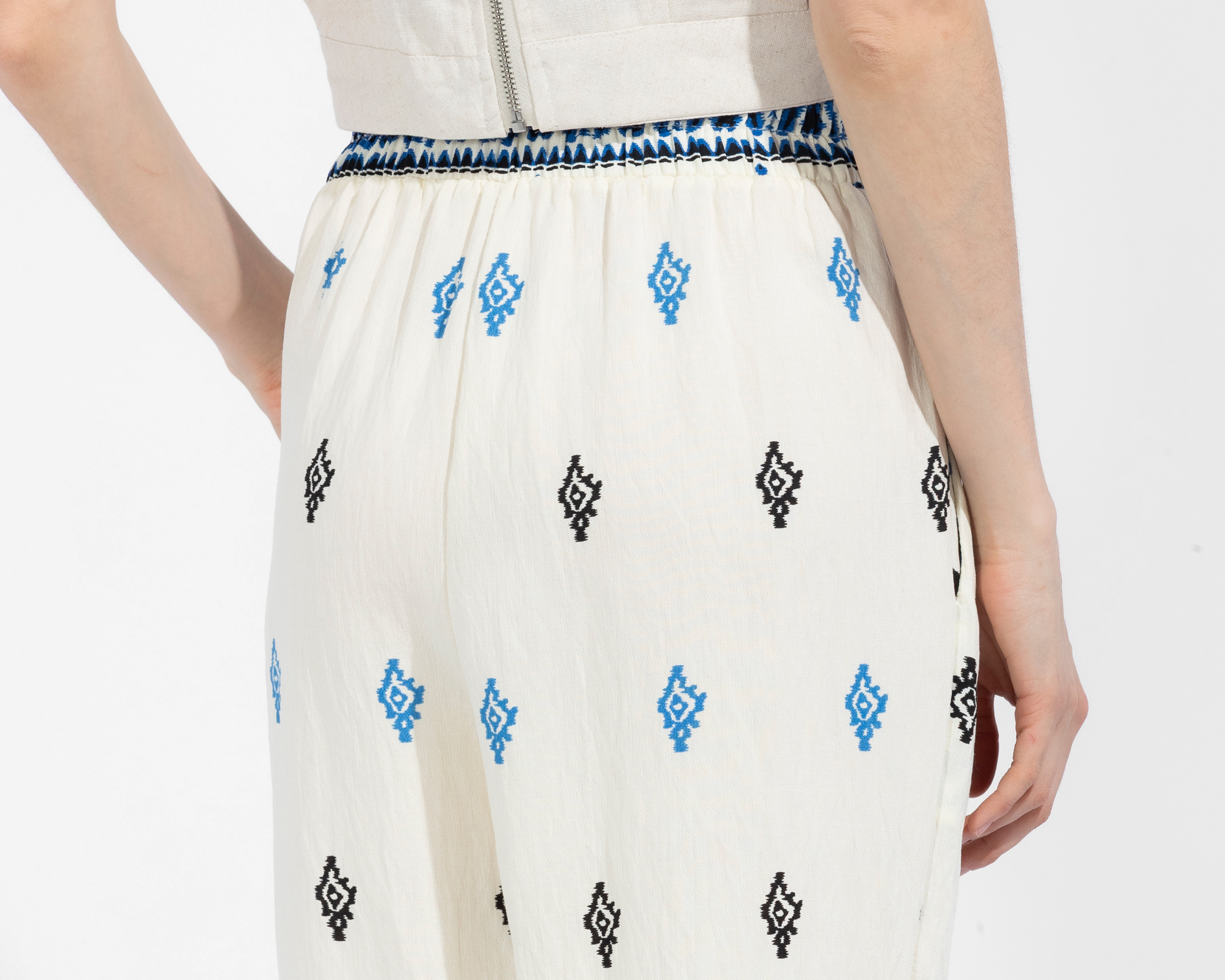 Foto 5 | Foto 5 | Pantalón Ancho Sahara Estampado Juvenil