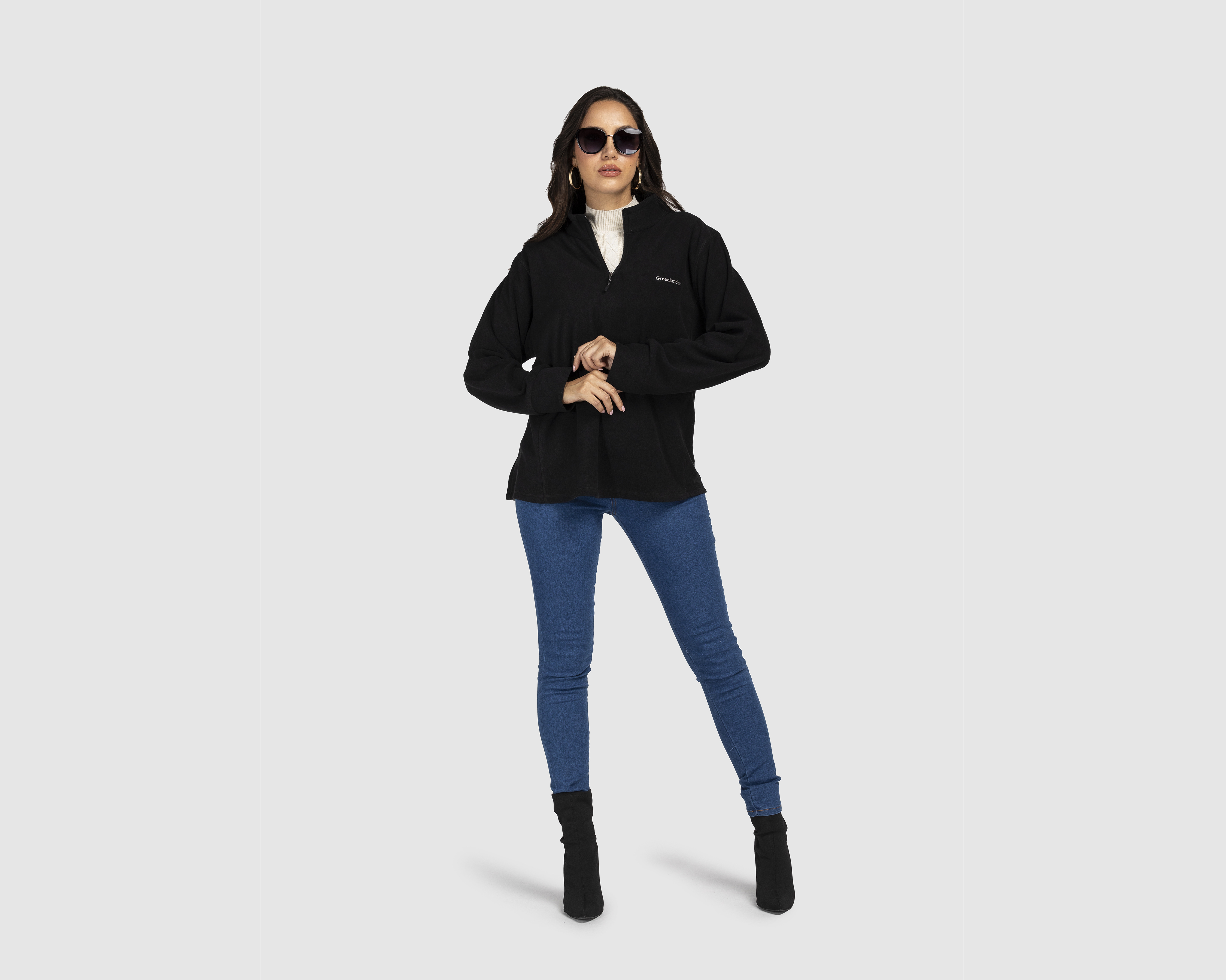 Foto 3 pulgar | Foto 2 | Sudadera Negra Greenlander para Mujer