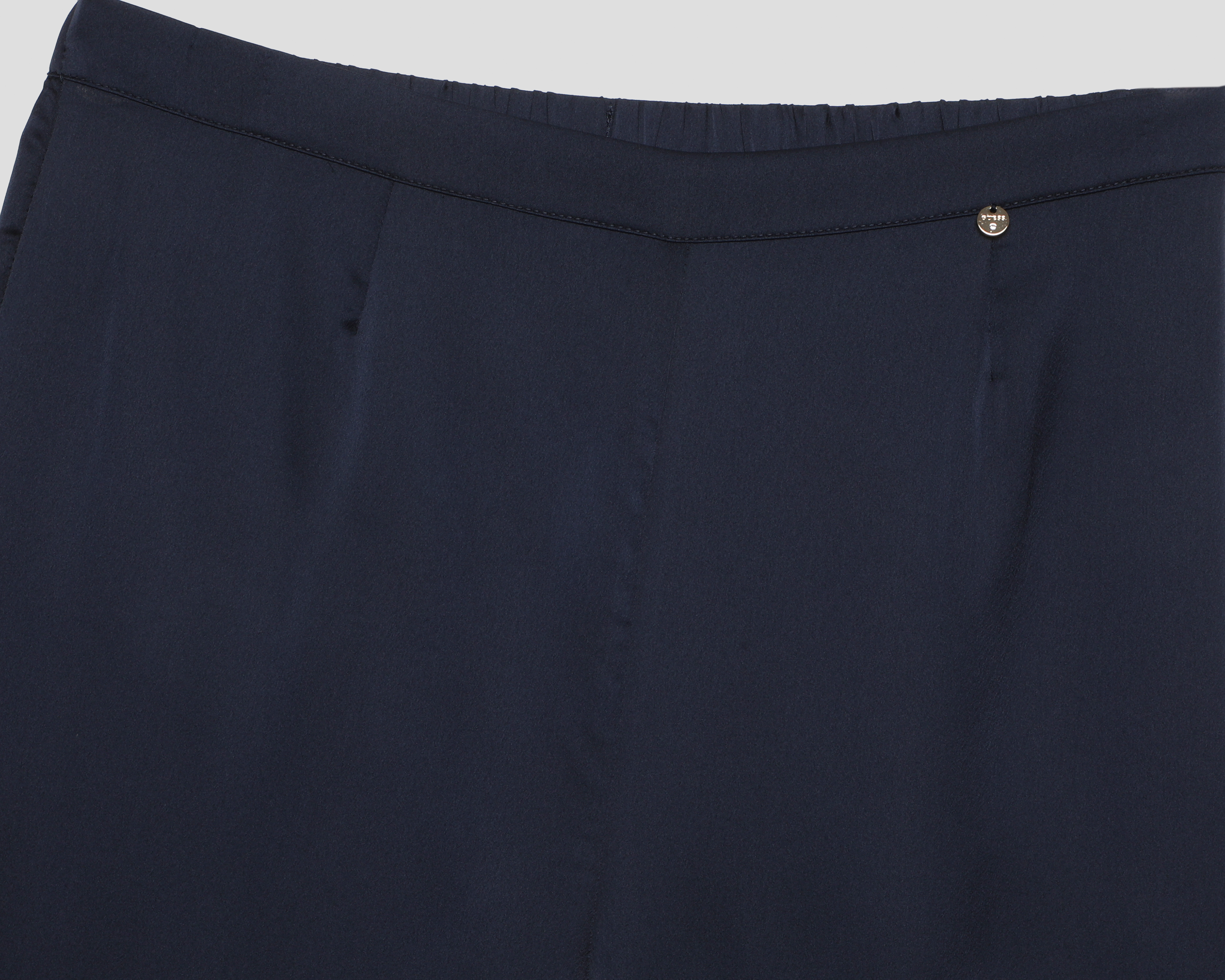 Foto 5 pulgar | Foto 4 | Pijama Guess para Mujer