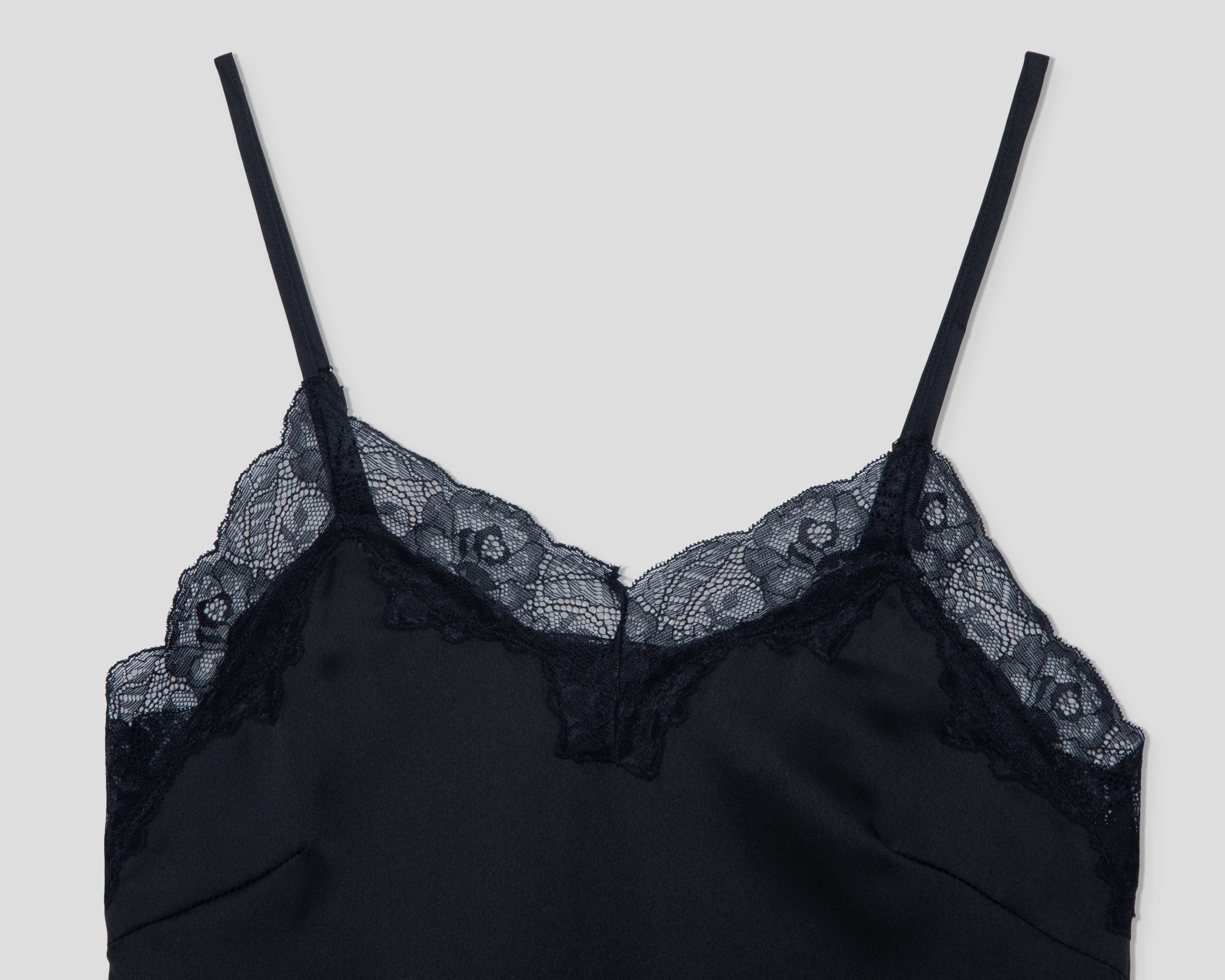 Foto 4 pulgar | Foto 3 | Pijama Guess para Mujer 2 Piezas