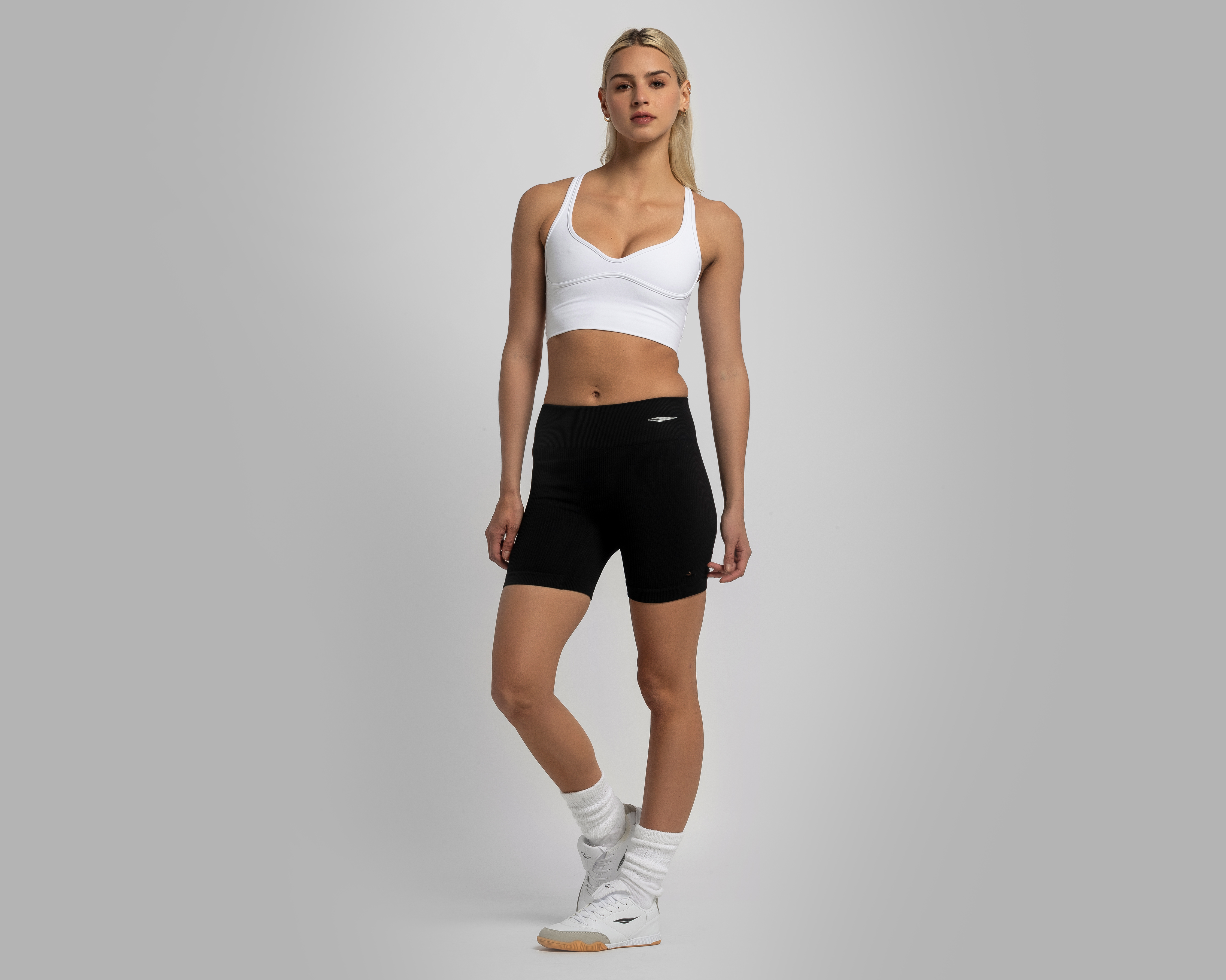 Foto 3 pulgar | Foto 2 | Short de Entrenamiento Sportline para Mujer 2 Piezas