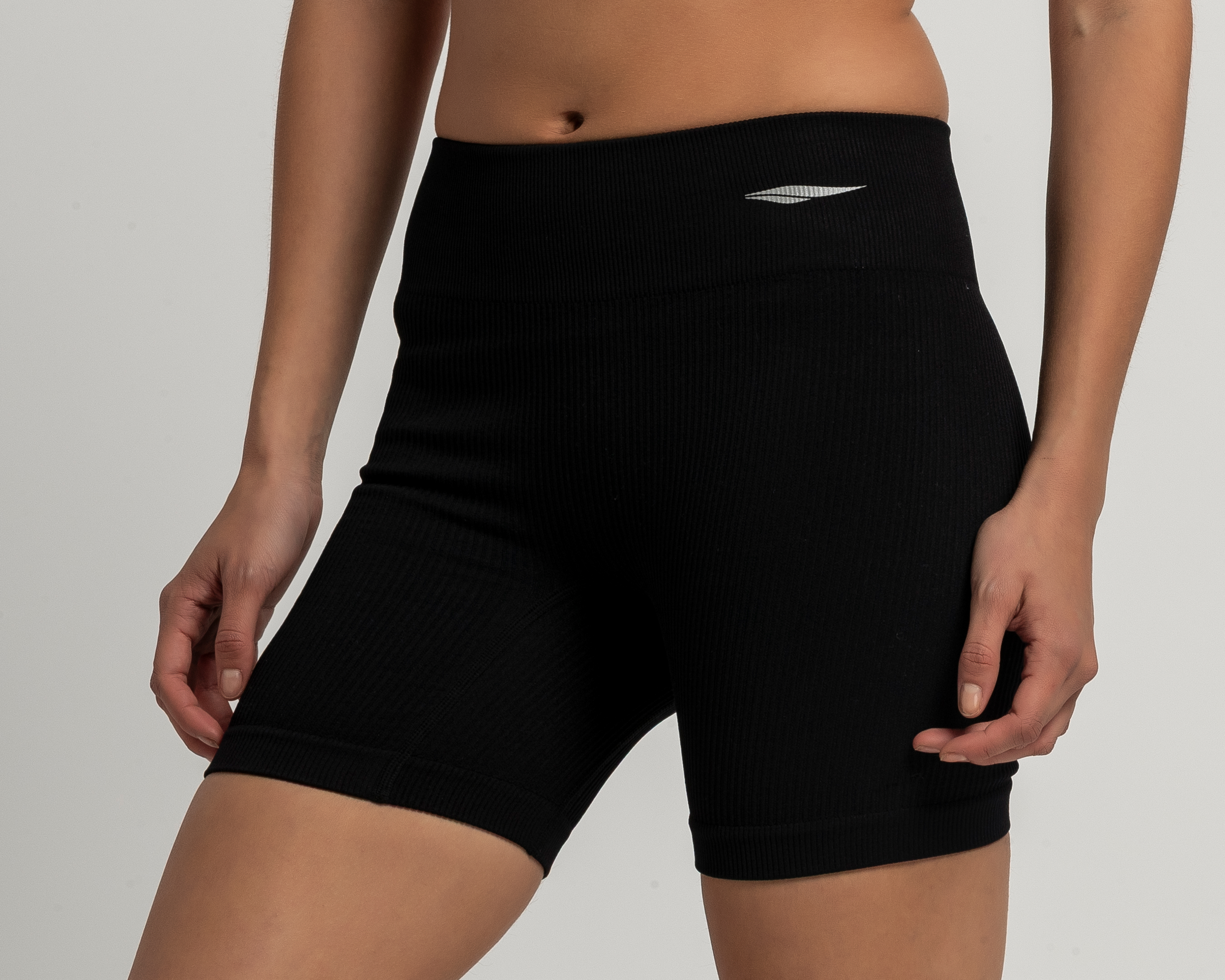 Foto 5 pulgar | Foto 4 | Short de Entrenamiento Sportline para Mujer 2 Piezas