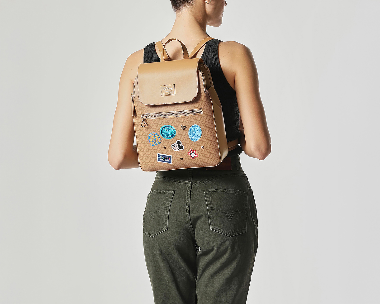 Foto 7 pulgar | Foto 6 | Mochila W Capsule Disney Mickey Mouse