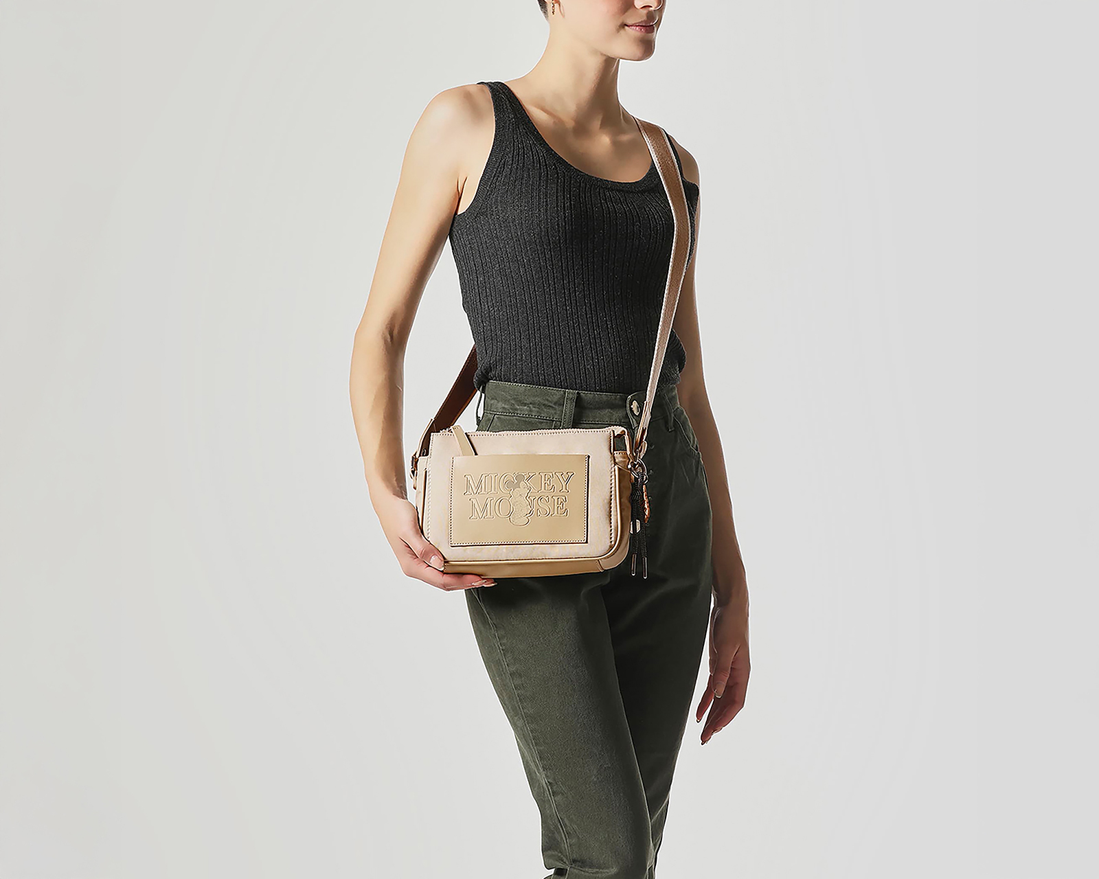 Foto 7 pulgar | Foto 6 | Bolsa Cruzada W Capsule Disney Mickey Mouse