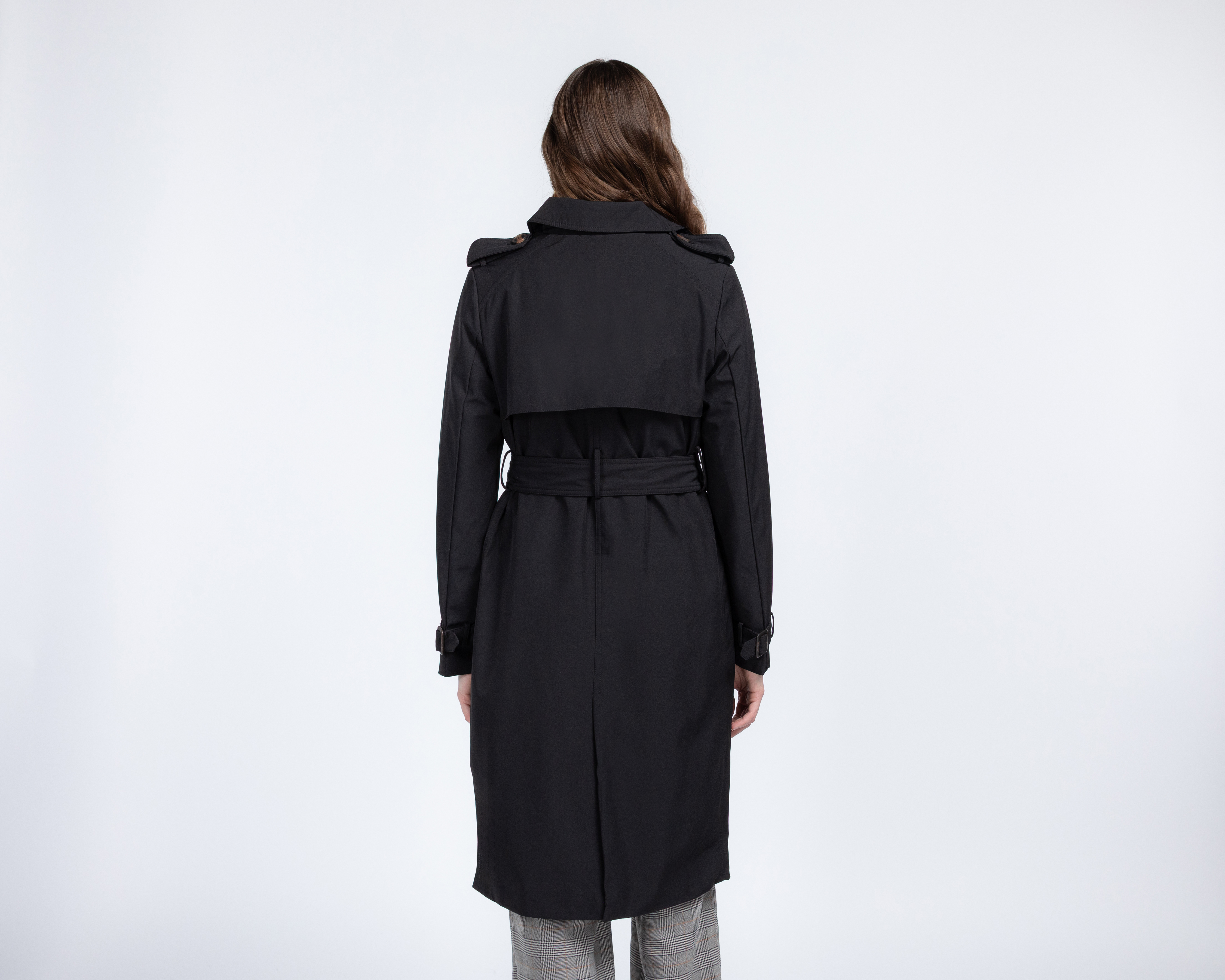 Foto 4 pulgar | Foto 3 | Gabardina Larga con Cinto Sahara para Mujer