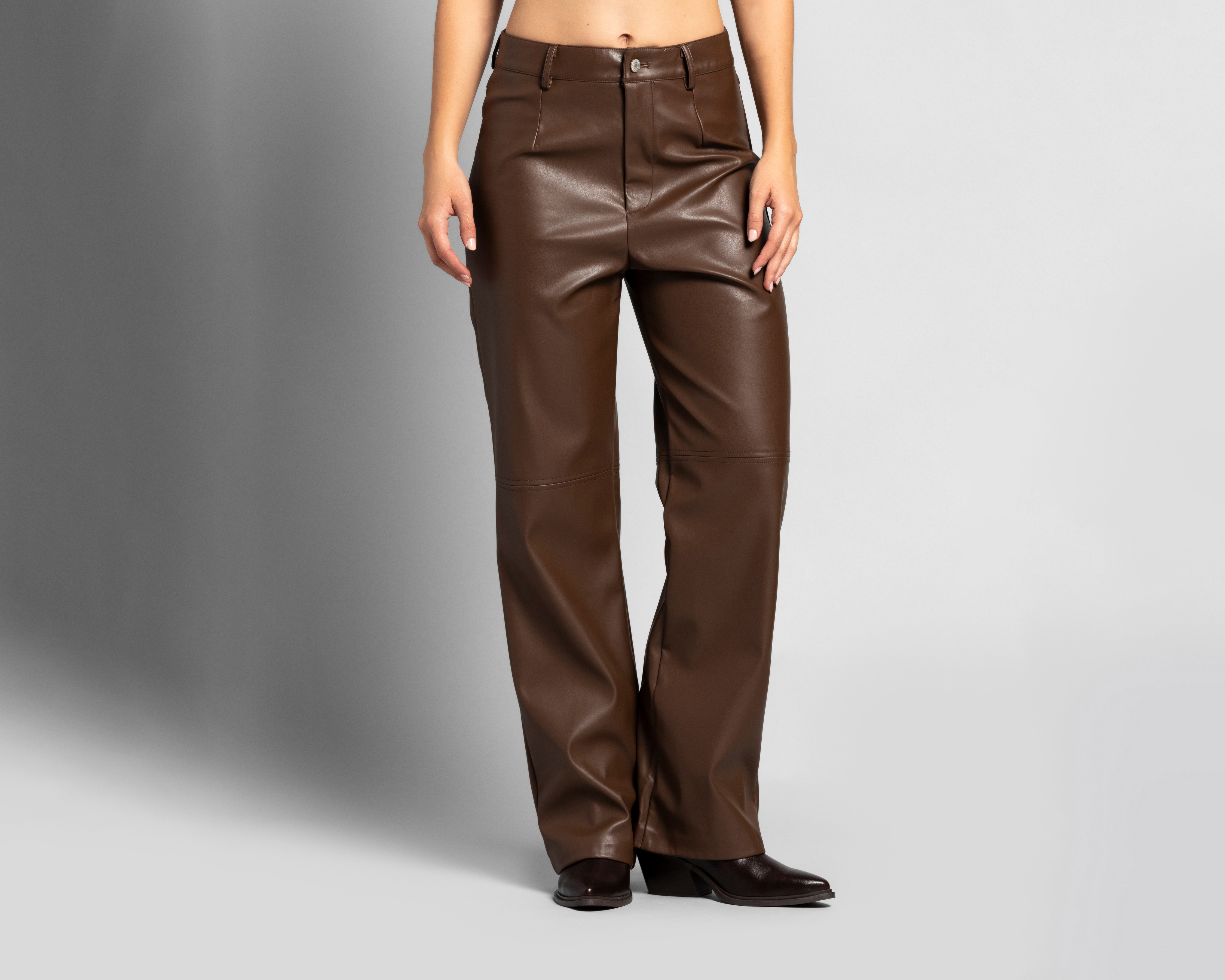 Foto 3 pulgar | Foto 2 | Pantalón Casual Sahara Café para Mujer