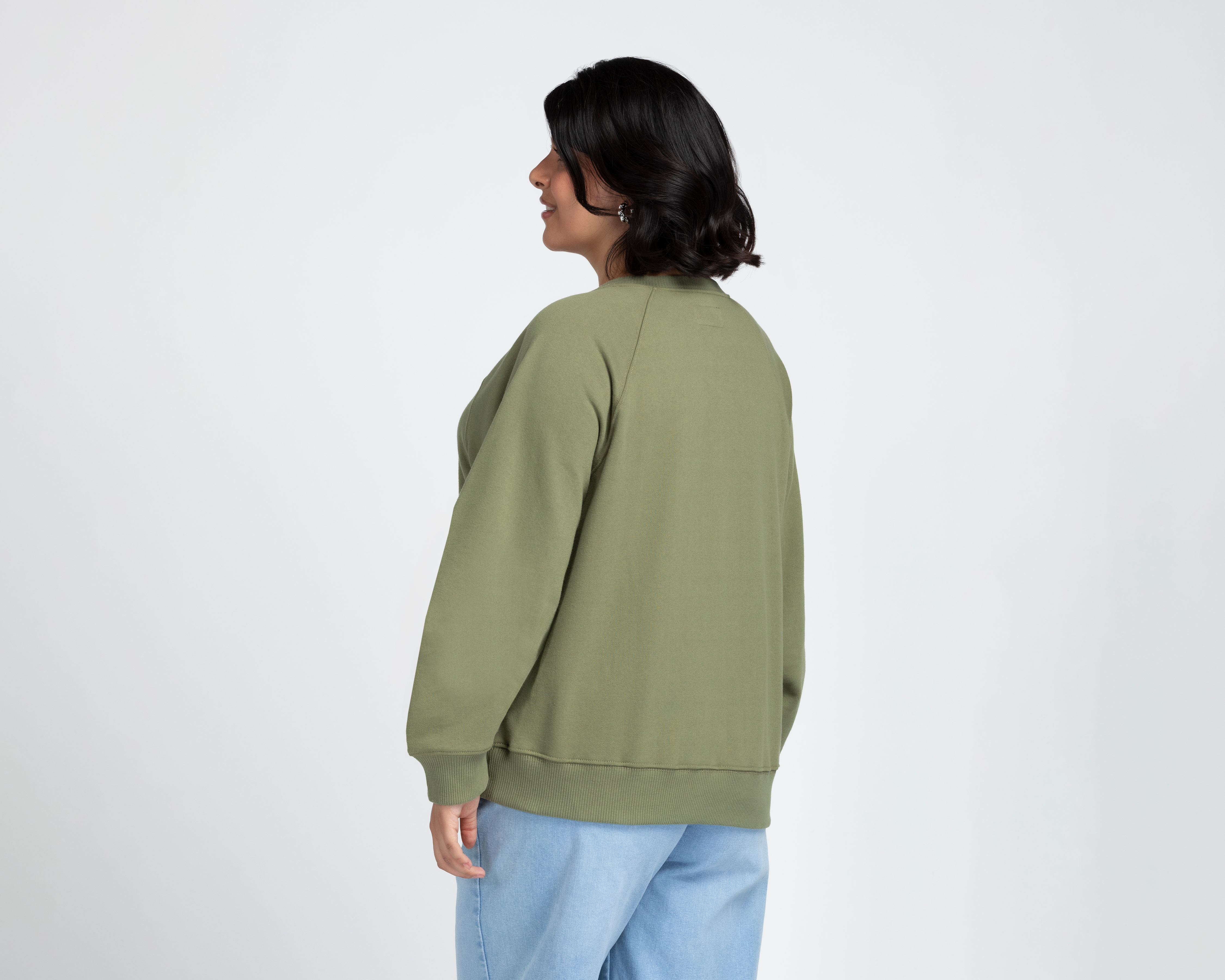 Foto 4 pulgar | Foto 3 | Sudadera American Eagle Verde Estampada