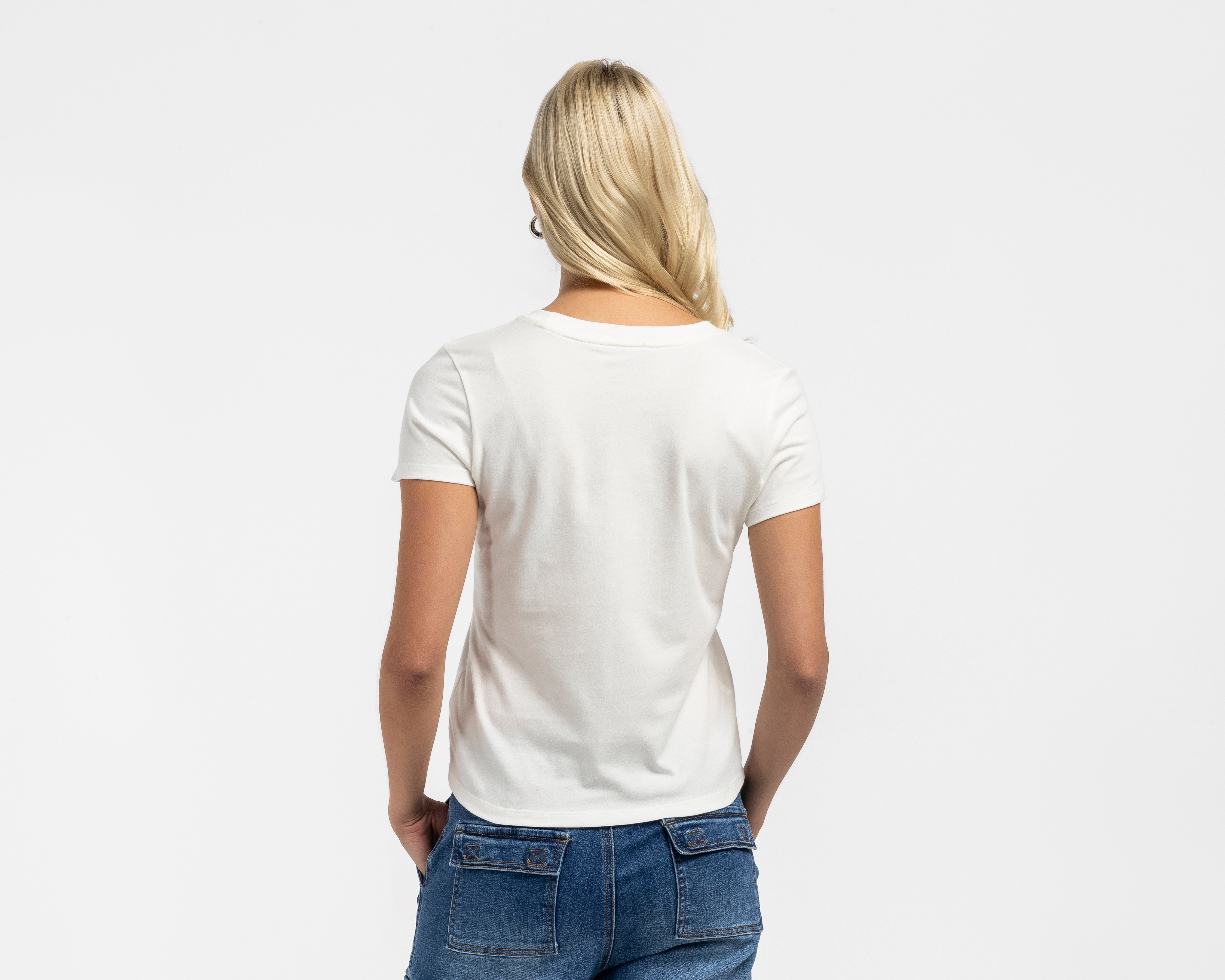 Foto 3 pulgar | Foto 2 | Playera Estampada Disney Stitch para Mujer