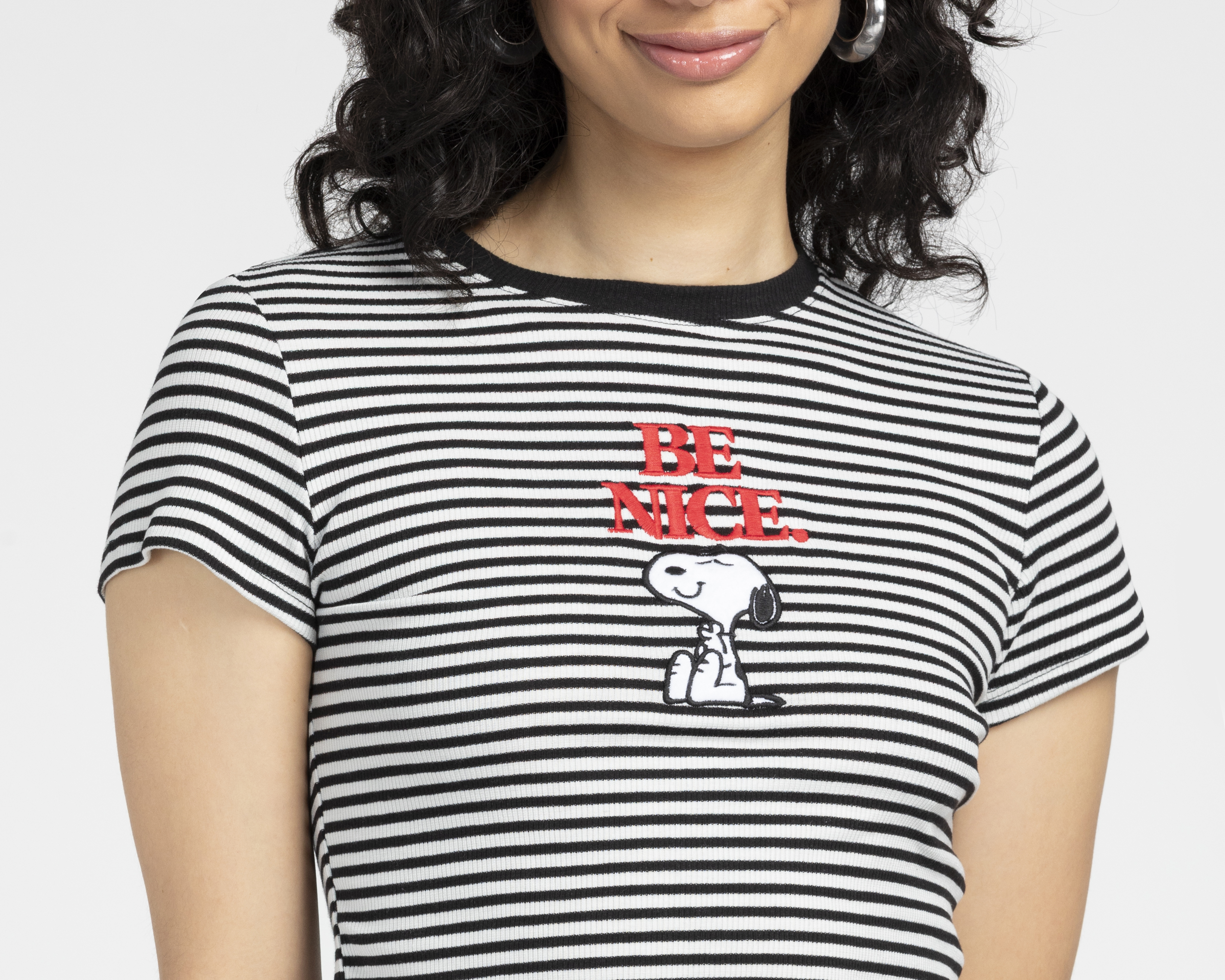 Foto 3 | Foto 3 | Playera Manga Corta Peanuts para Mujer