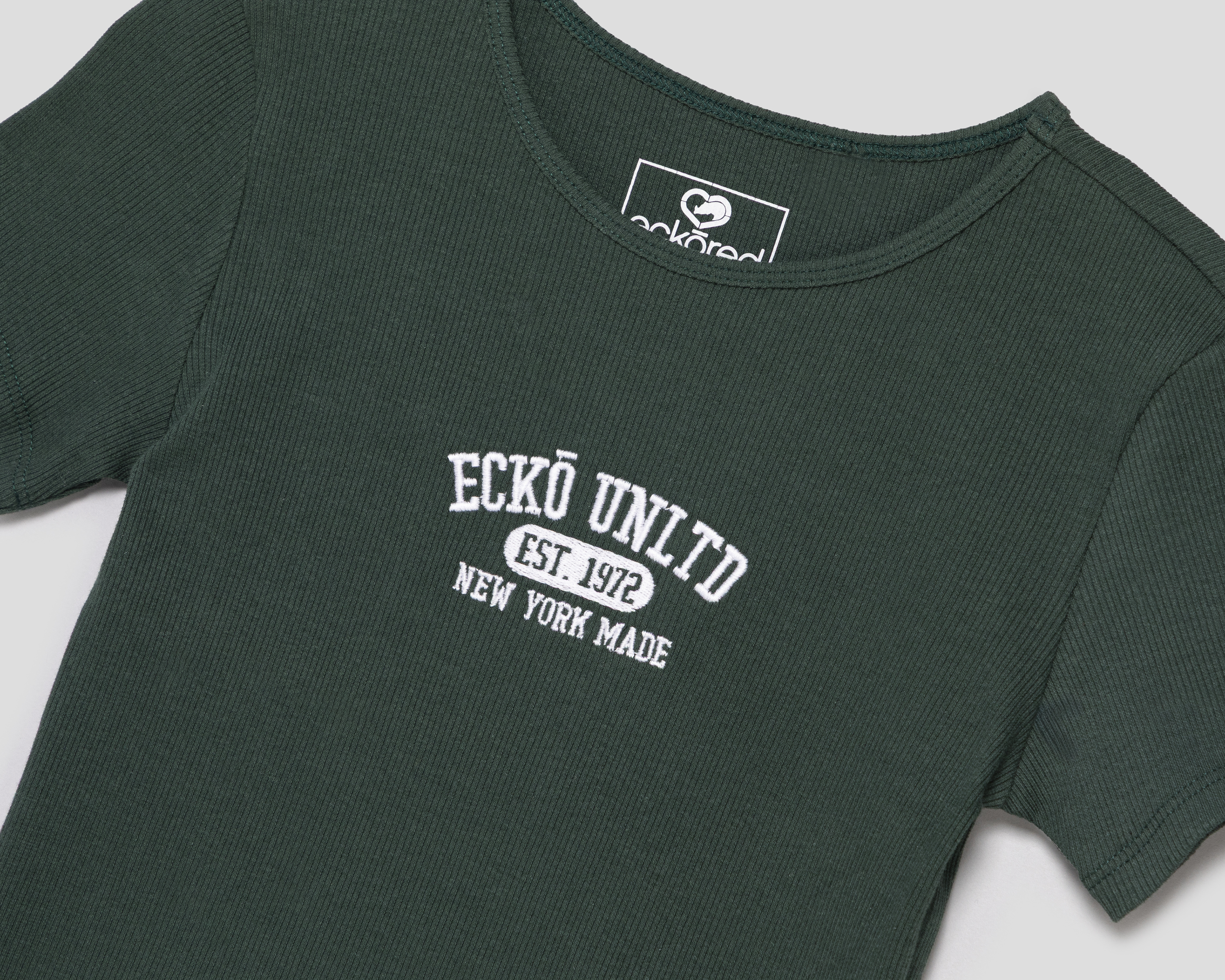 Foto 4 pulgar | Foto 3 | Playera Verde Ecko Unltd. para Mujer