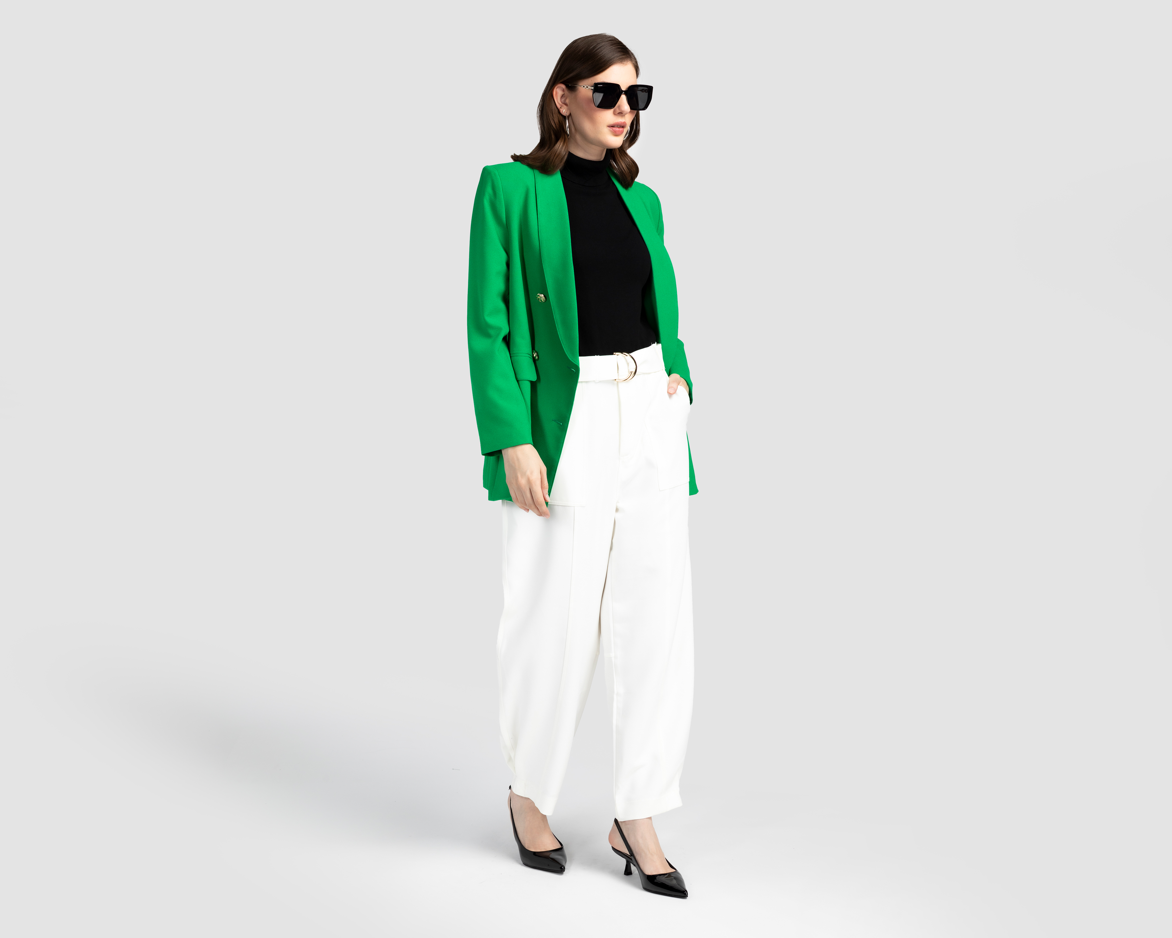 Foto 3 pulgar | Foto 2 | Blazer Verde Charme para Mujer