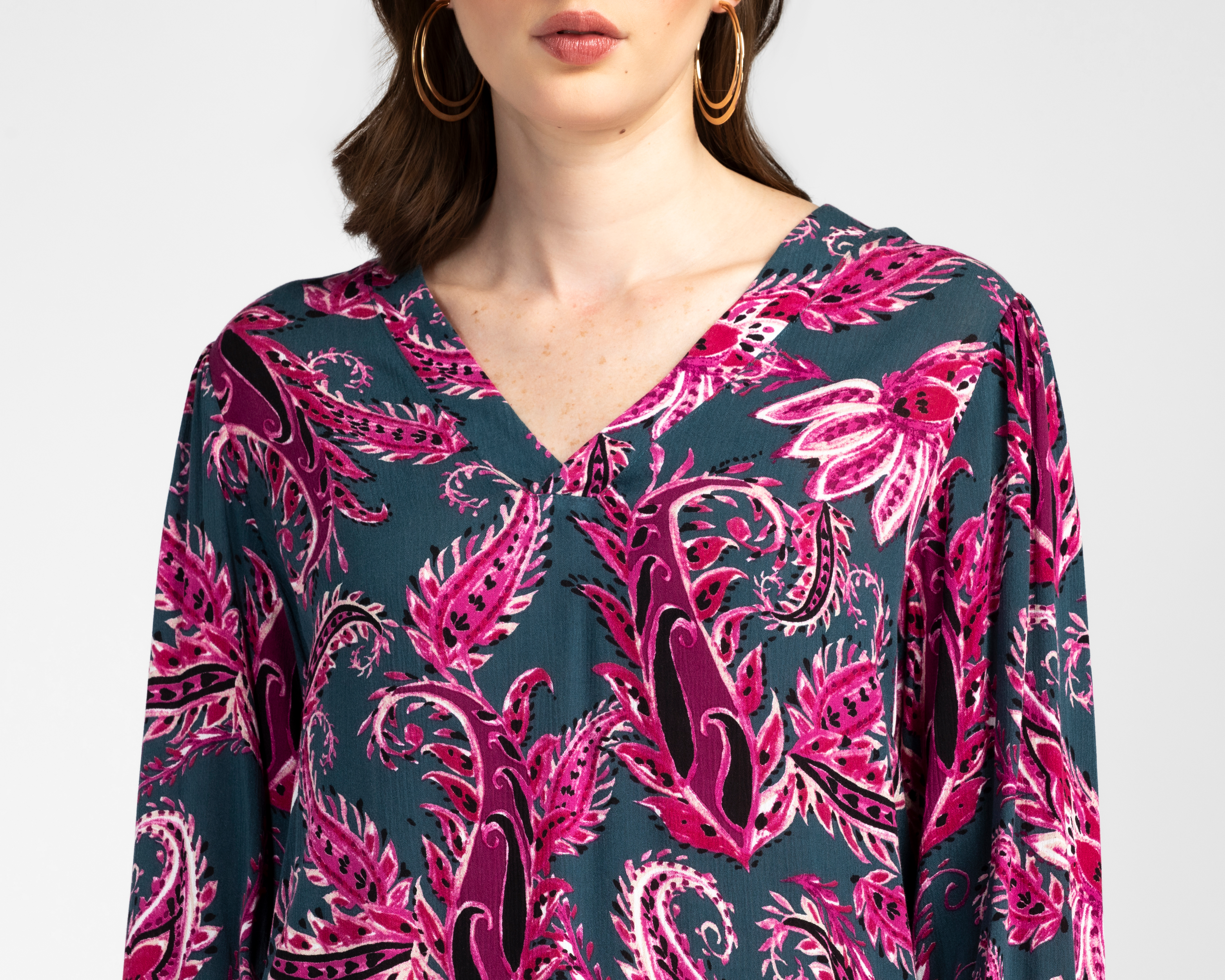 Foto 5 pulgar | Foto 4 | Blusa Floral Charme para Mujer