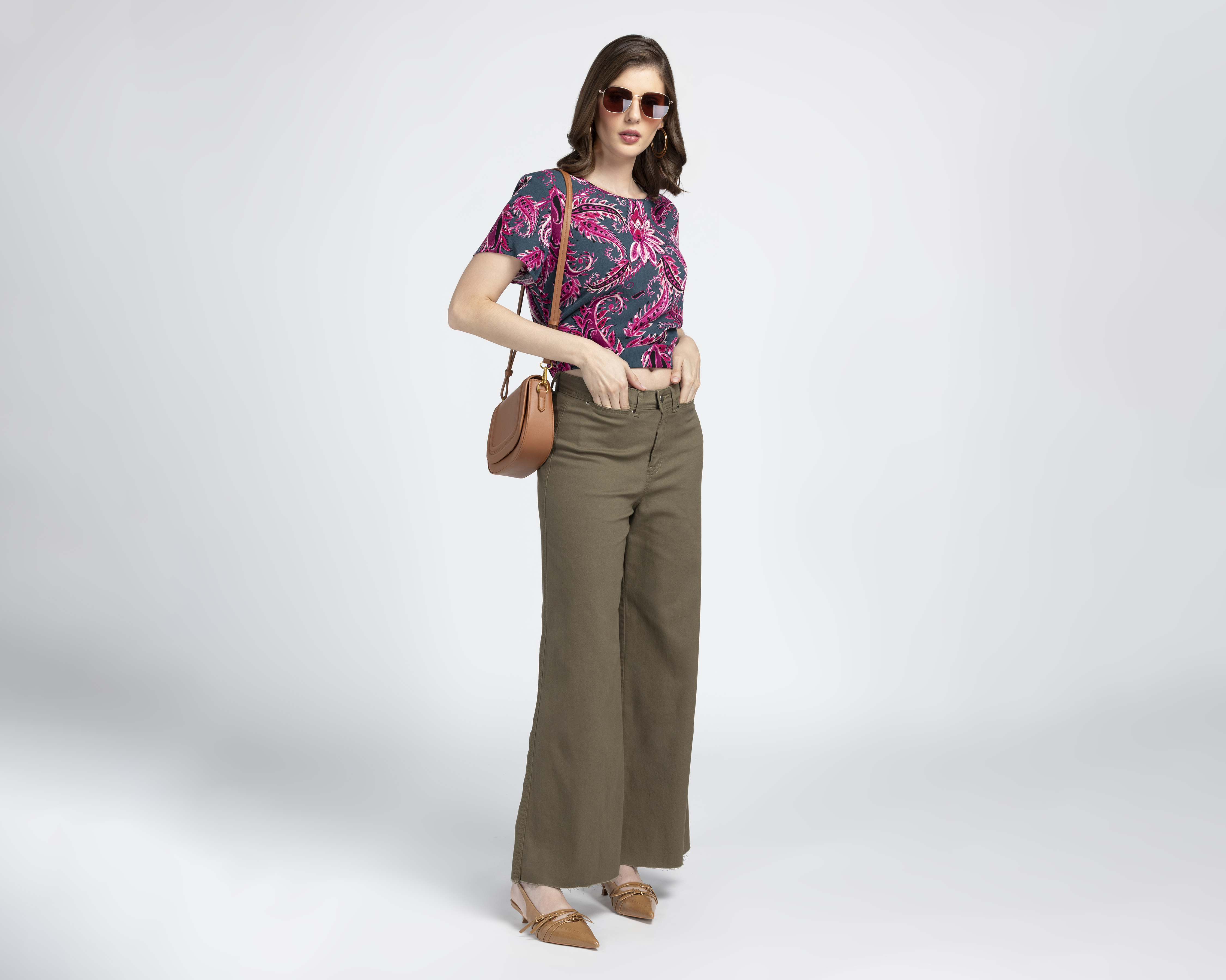 Foto 3 pulgar | Foto 2 | Blusa Manga Corta Charme para Mujer