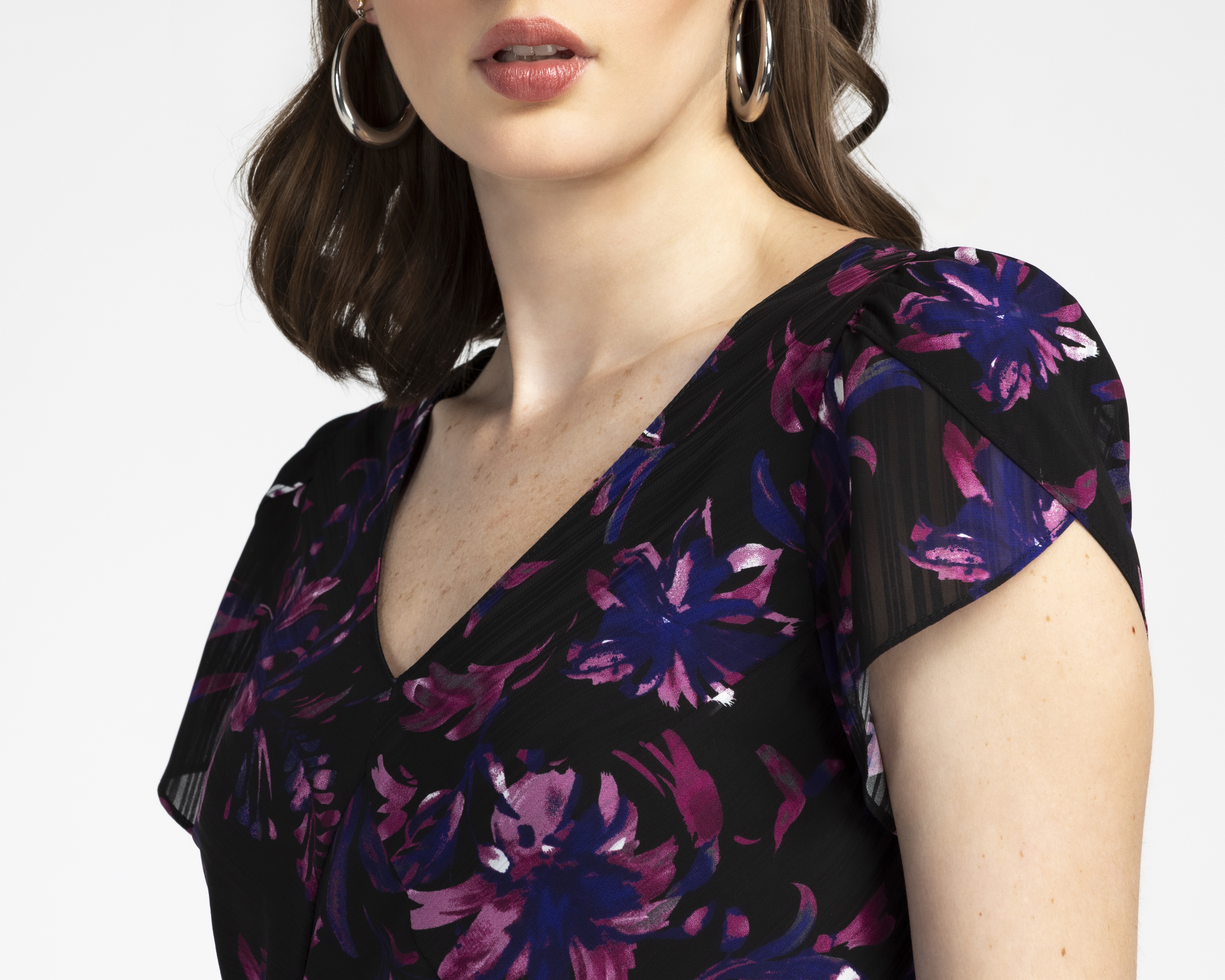 Foto 5 pulgar | Foto 4 | Vestido Casual Charme Negro Floral para Mujer