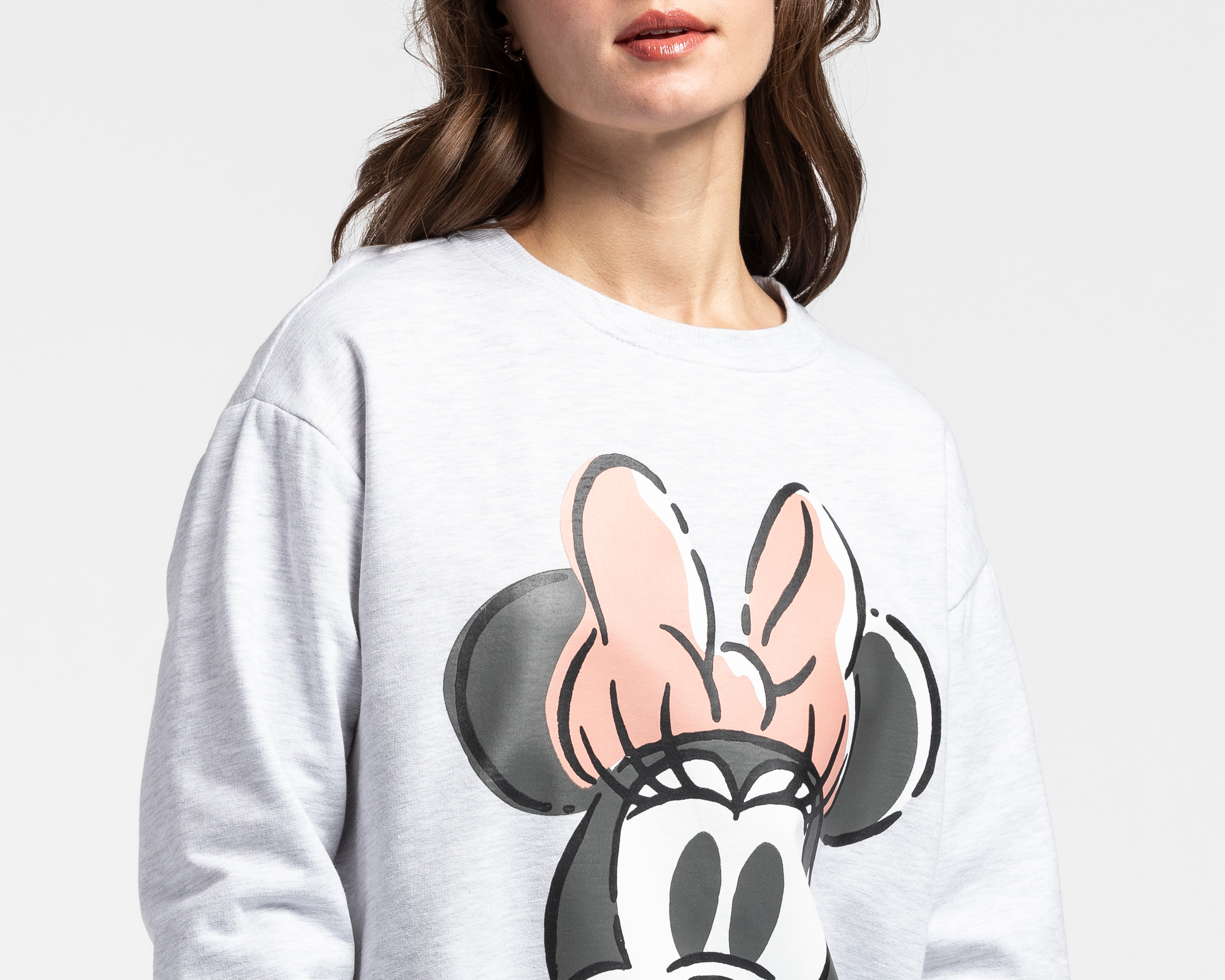 Foto 4 pulgar | Foto 3 | Suéter Estampado Disney Minnie Mouse para Mujer