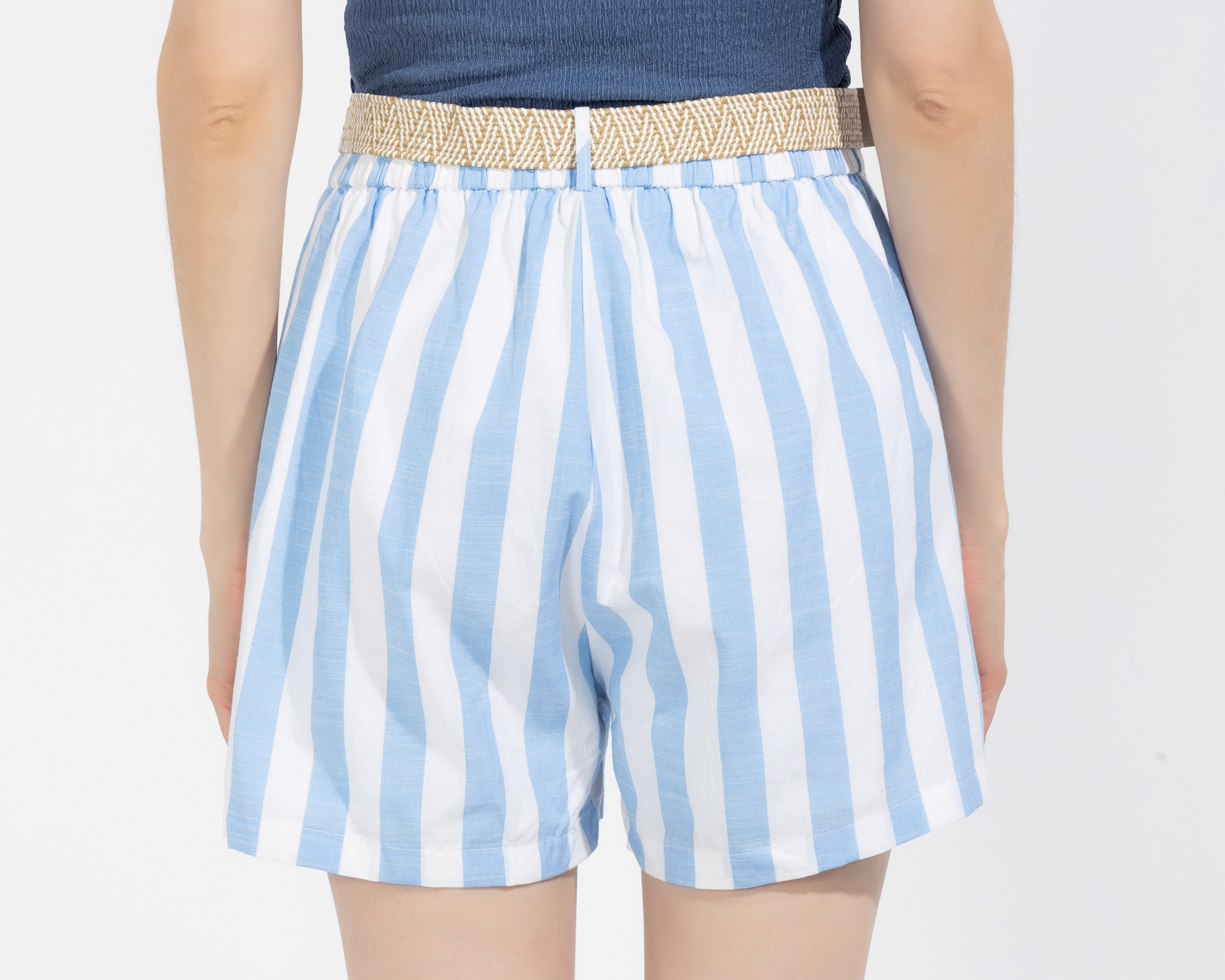 Foto 6 pulgar | Foto 5 | Short Sahara a Rayas Juvenil