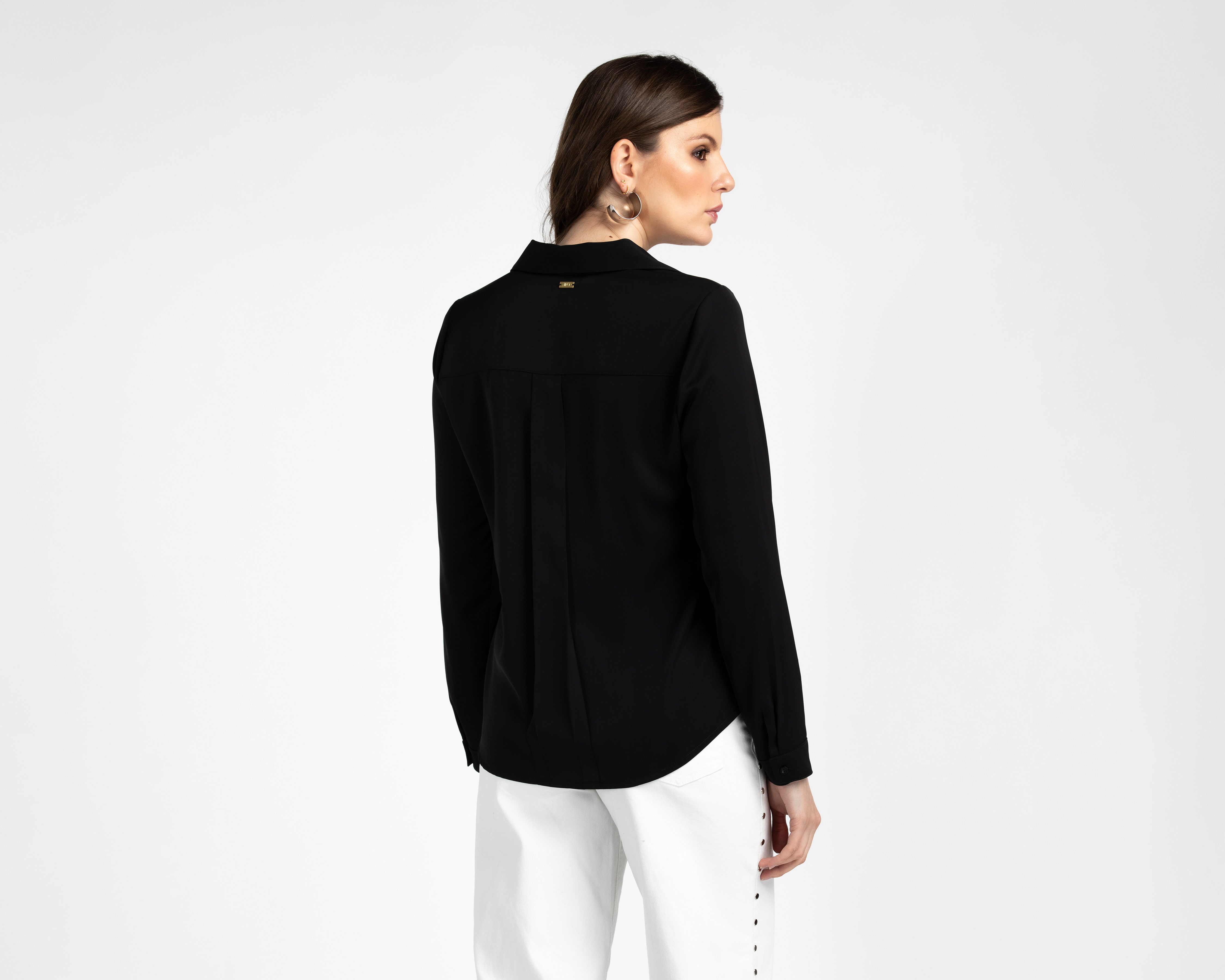 Foto 4 pulgar | Foto 3 | Blusa de Cuello V Jennifer Lopez para Mujer
