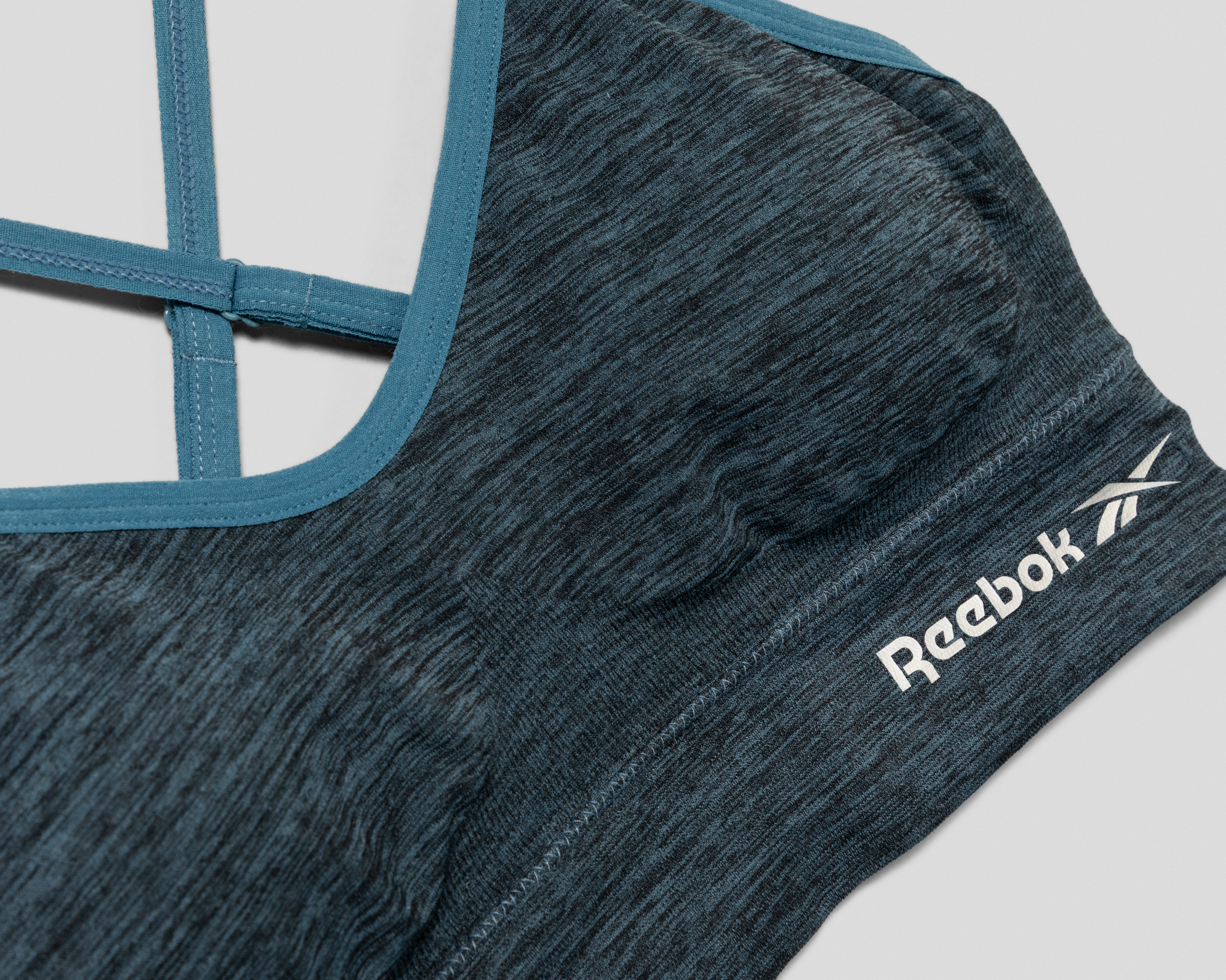 Foto 3 | Foto 3 | Top Deportivo Reebok para Mujer 2 Piezas