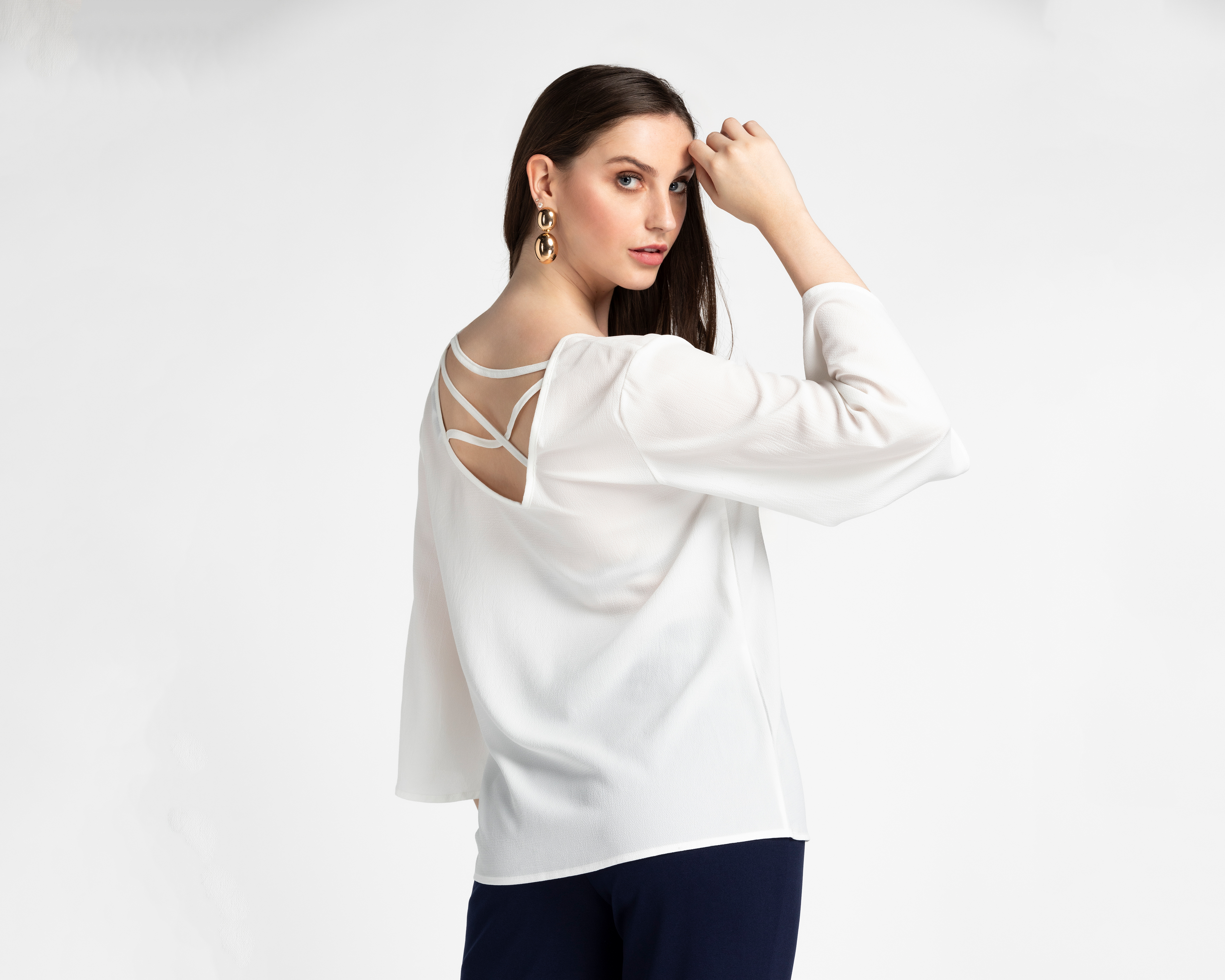 Foto 4 pulgar | Foto 3 | Blusa Ted Lapidus Manga Acampanada para Mujer