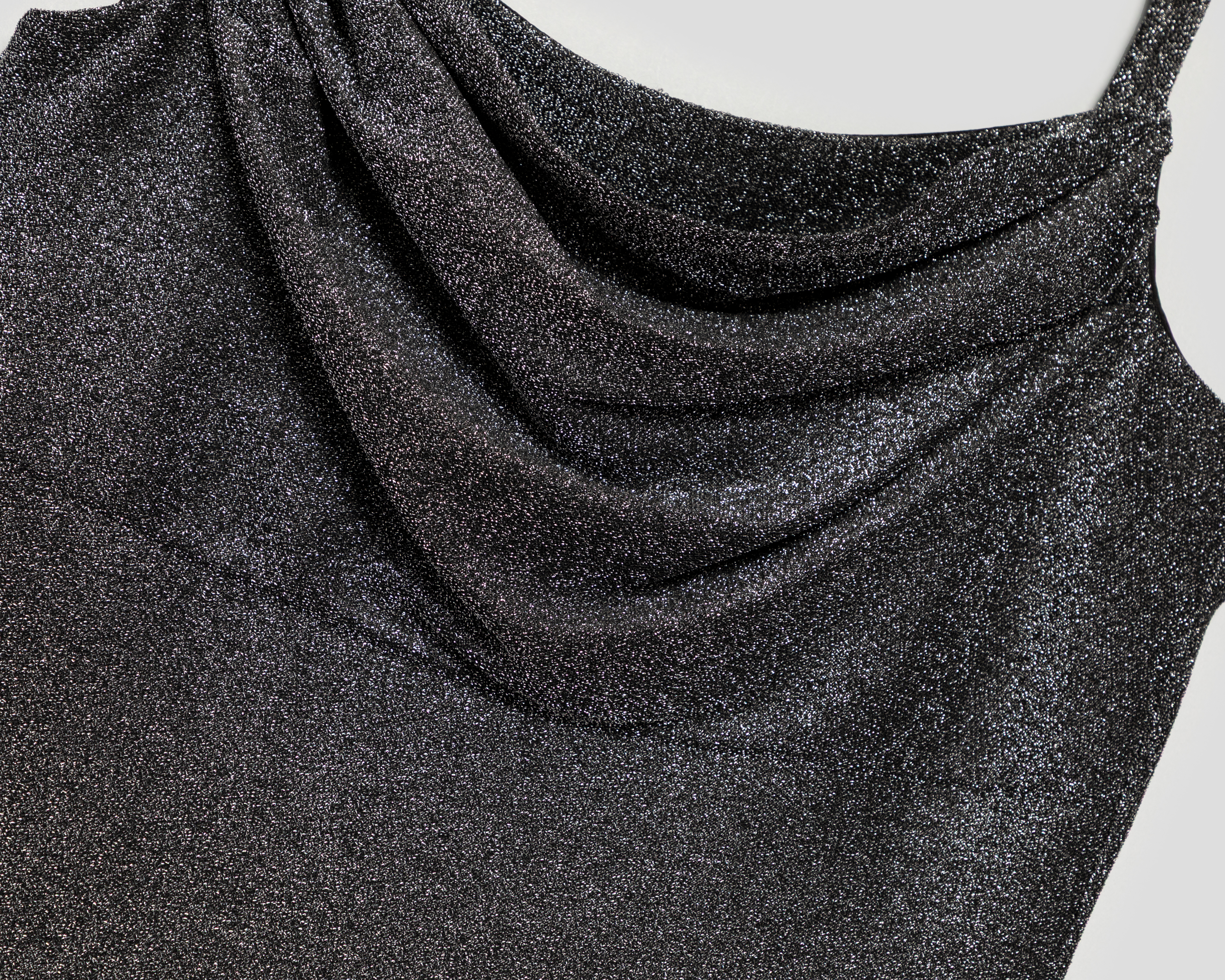 Foto 3 | Foto 3 | Vestido de Fiesta Sahara con Hilo Metálico Midi con Tirantes