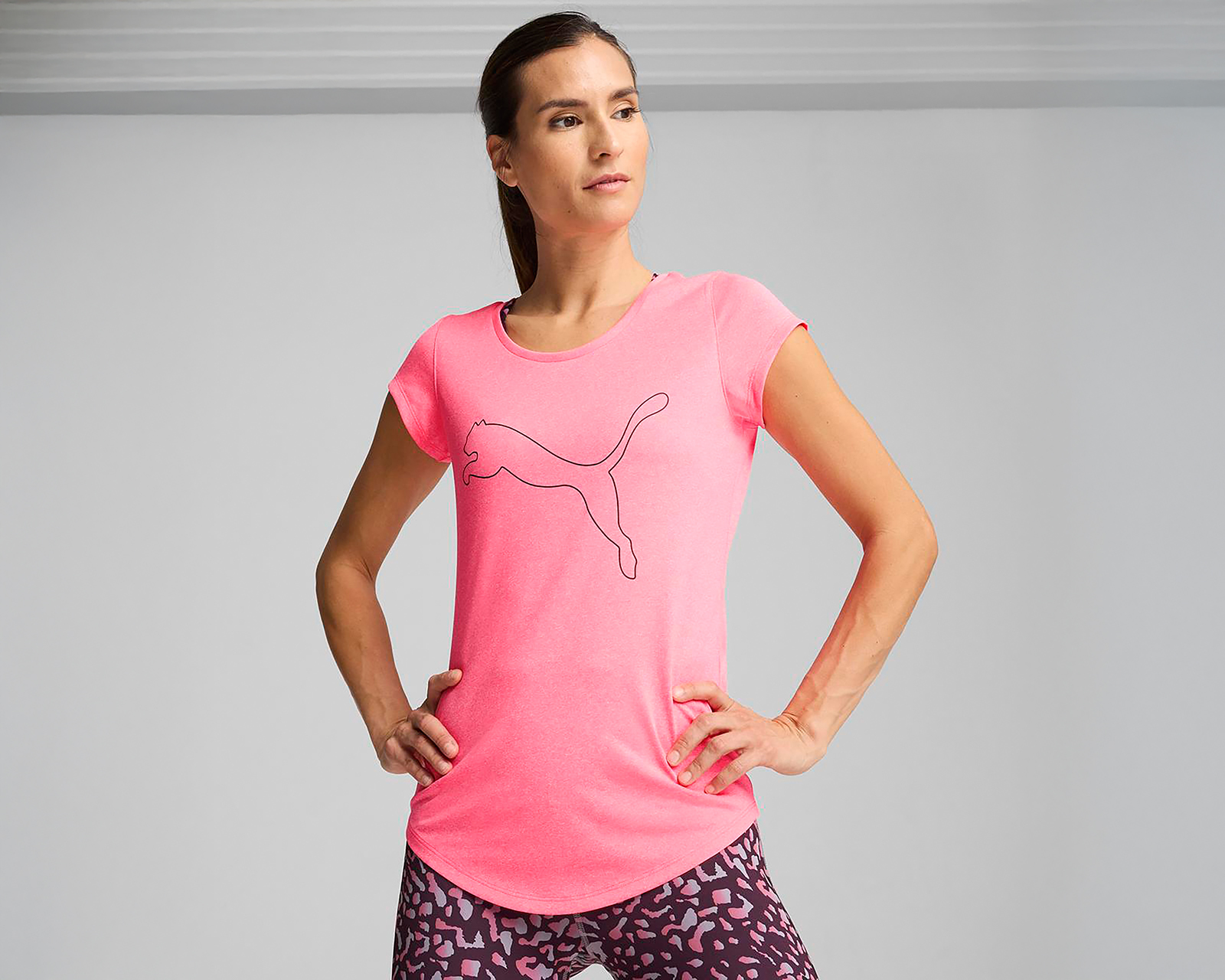 Foto 2 pulgar | Foto 1 | Playera Deportiva Puma Heather Cat Drycell para Mujer