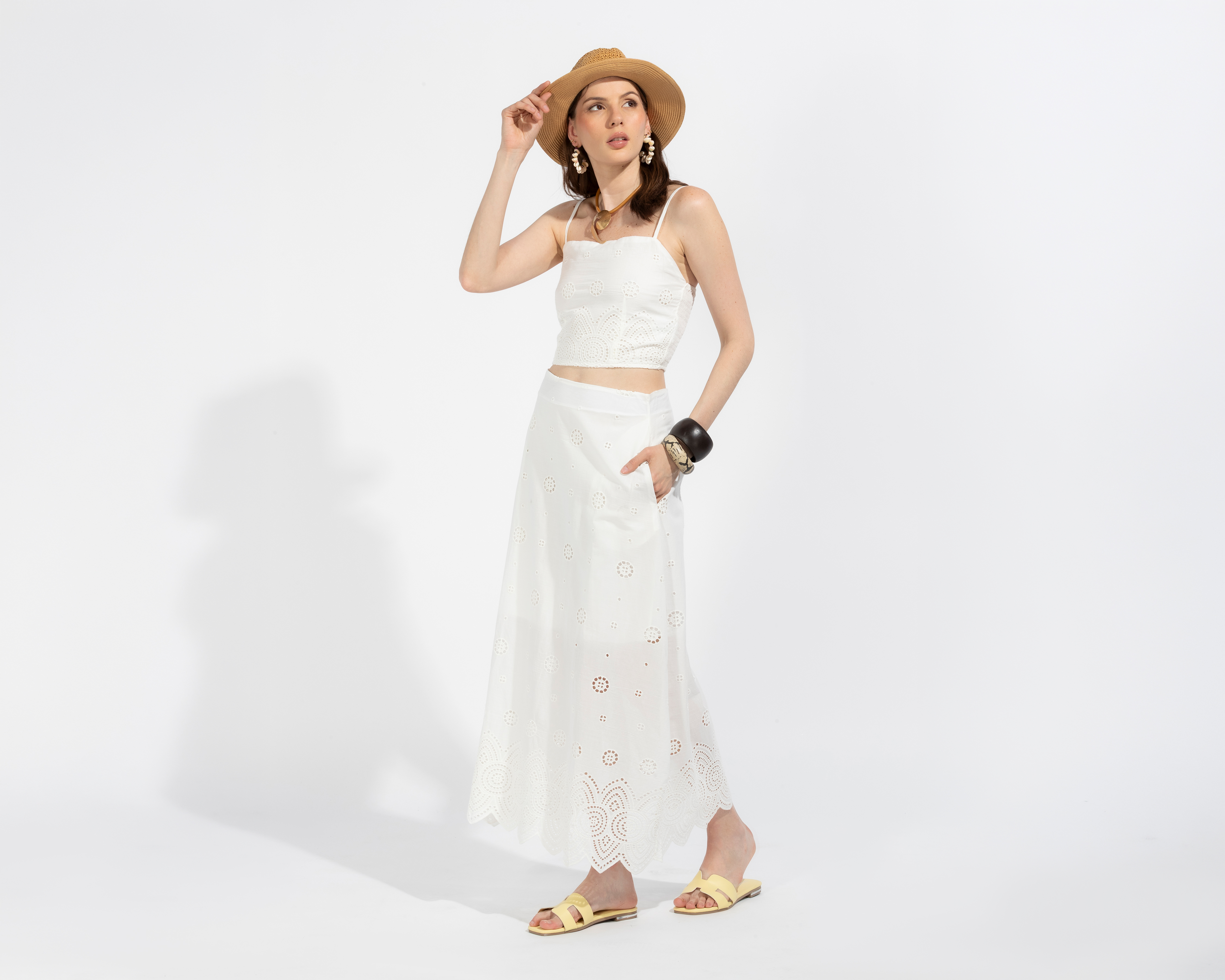 Foto 3 pulgar | Foto 2 | Falda Larga Sahara Blanca Juvenil