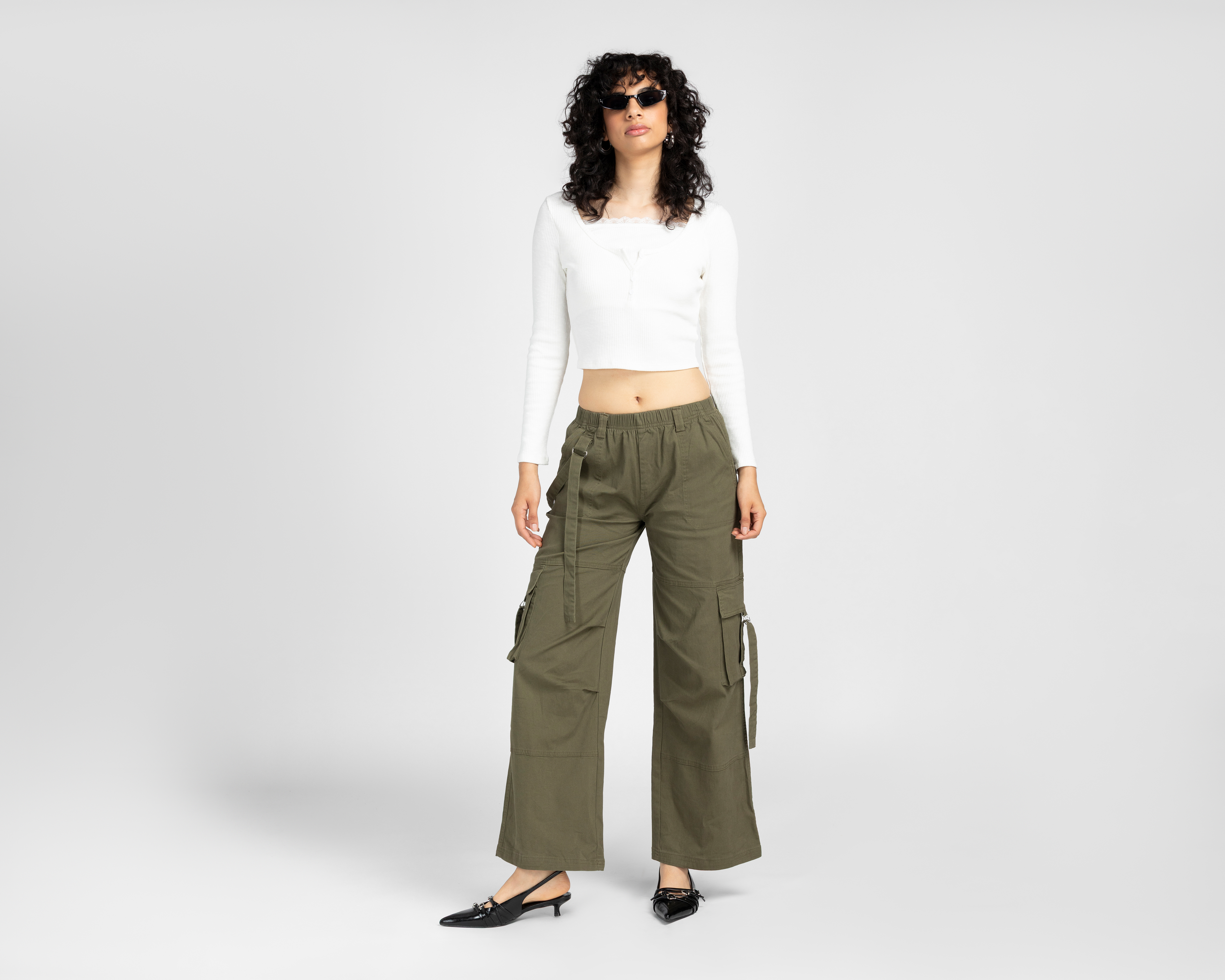 Foto 3 pulgar | Foto 2 | Pantalón Forever 21 Cargo Parachute para Mujer