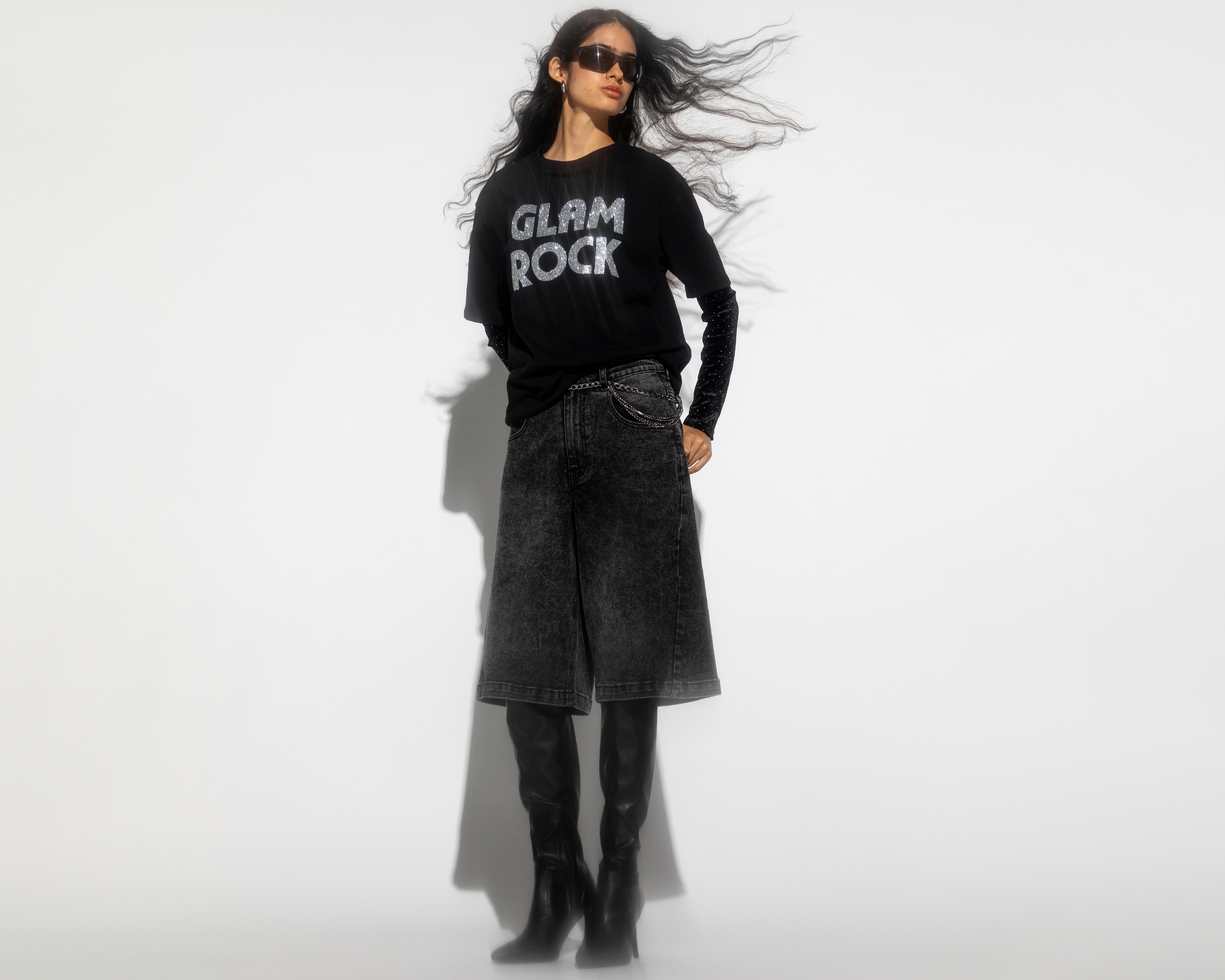 Foto 2 pulgar | Foto 1 | Playera Estampada Strona para Mujer