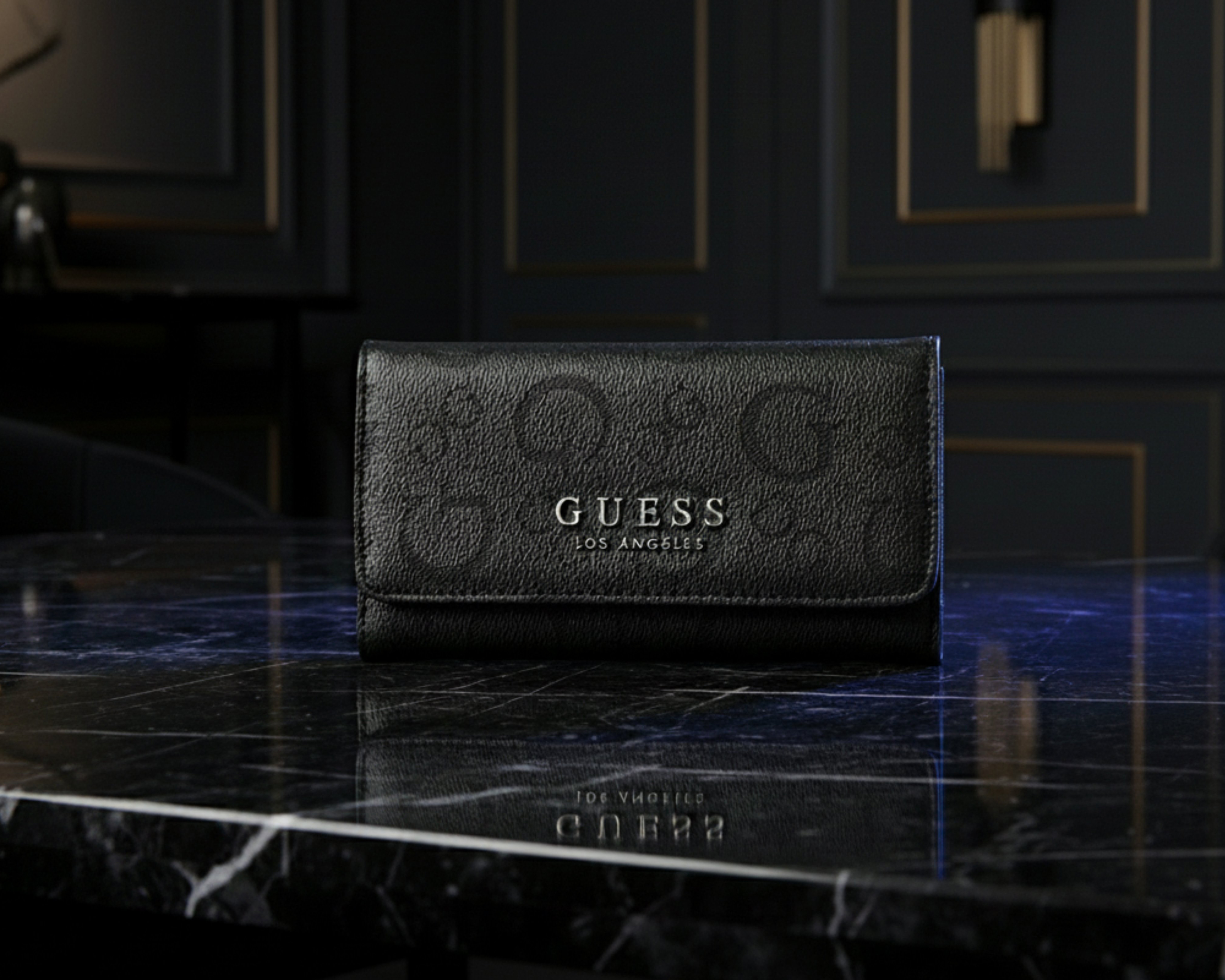 Foto 8 pulgar | Foto 7 | Cartera para Mujer Guess Saffron