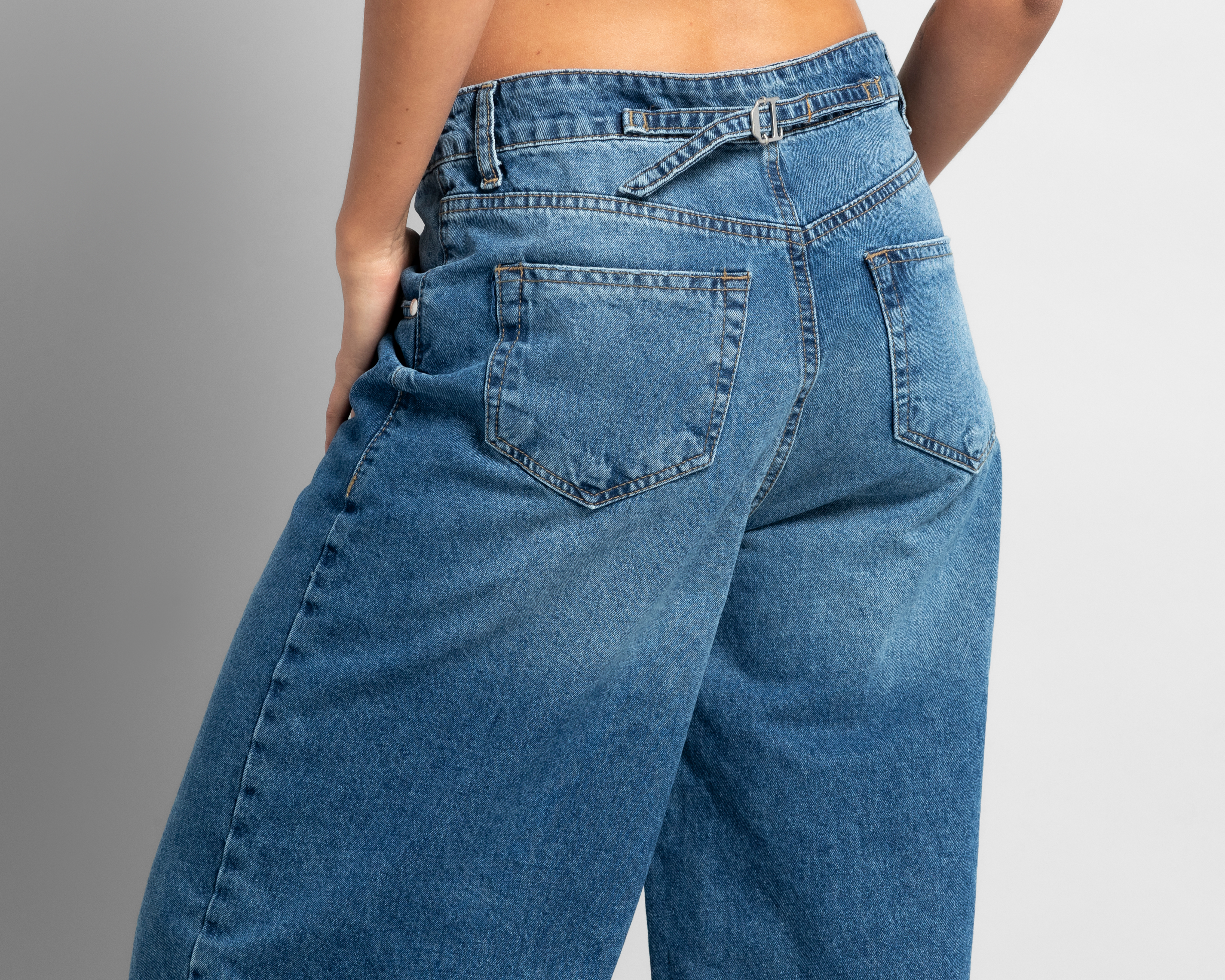 Foto 5 | Foto 5 | Jeans Balloon Fit Strona para Mujer