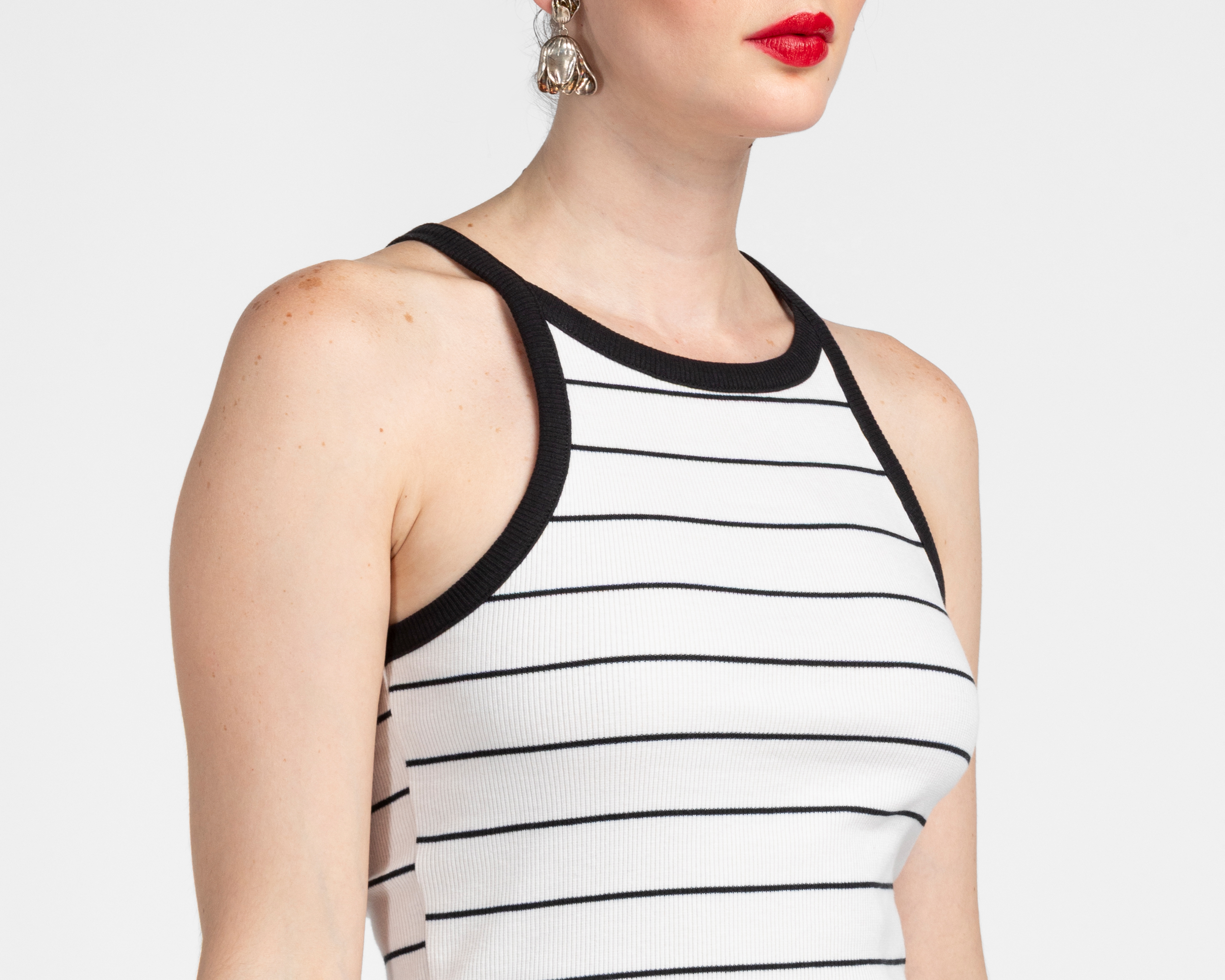 Foto 5 pulgar | Foto 4 | Playera sin Mangas Sahara Juvenil