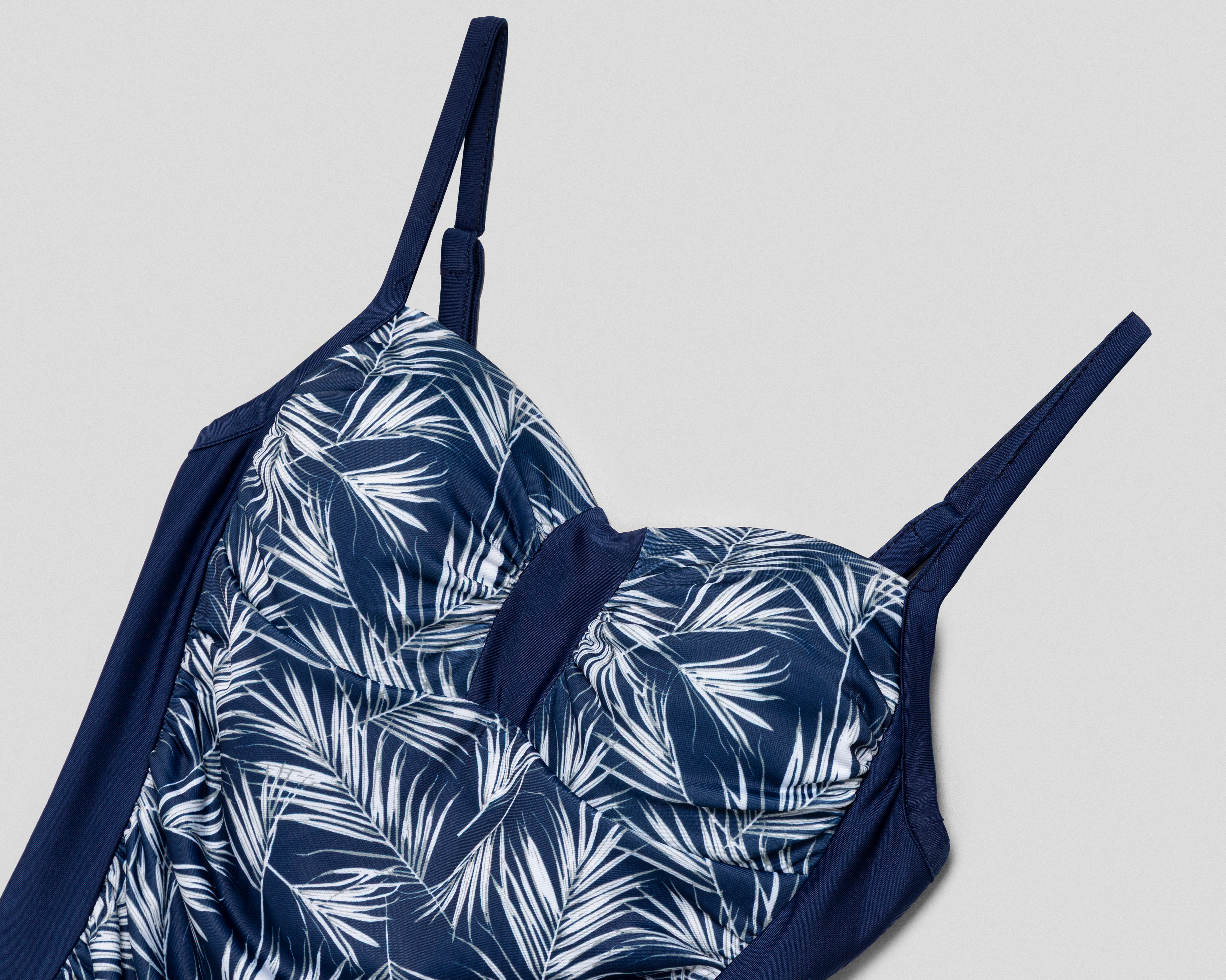 Foto 4 pulgar | Foto 3 | Traje de Baño Completo Rio Beach Estampado para Mujer