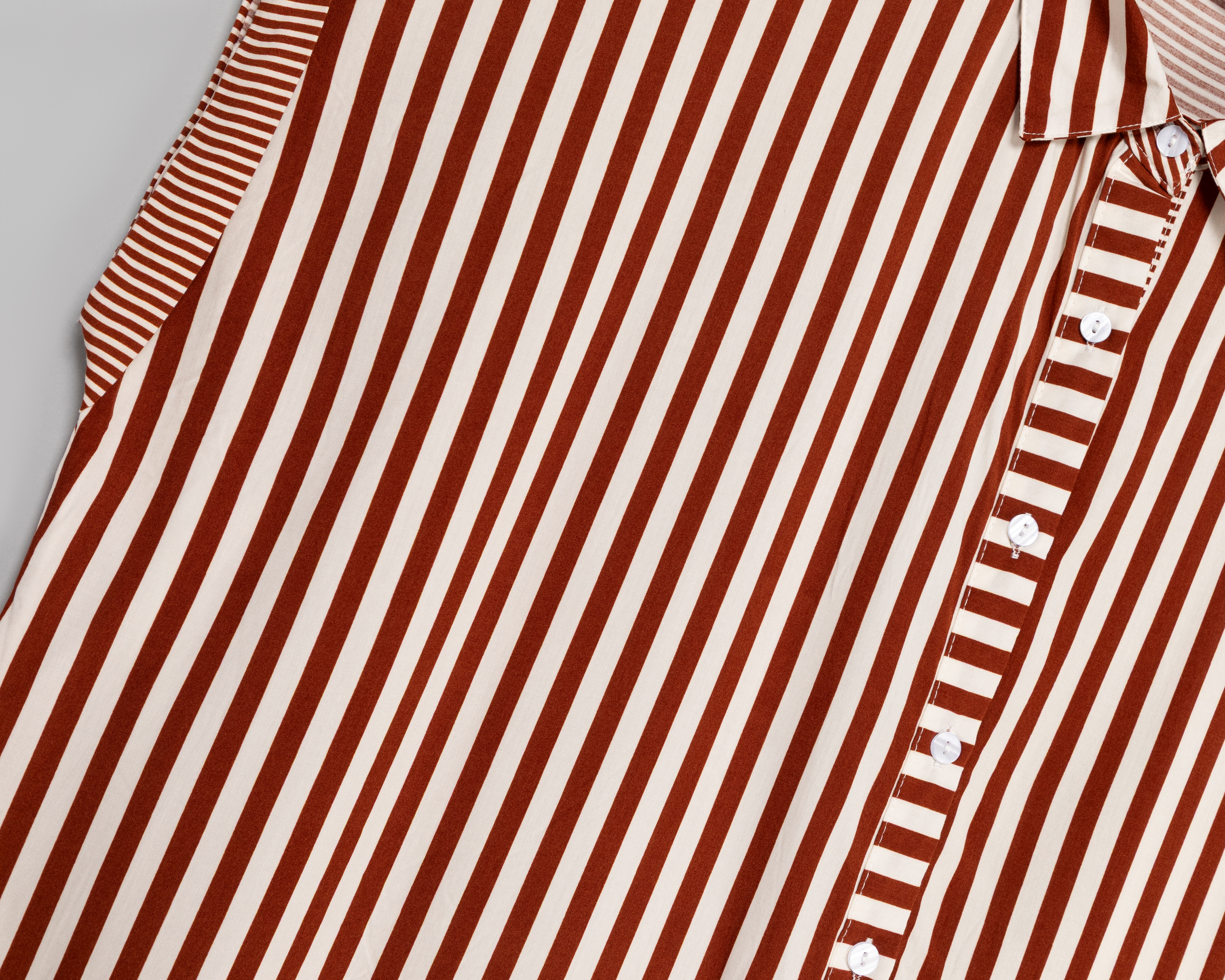 Foto 4 pulgar | Foto 3 | Blusa Sin Mangas Sahara para Mujer