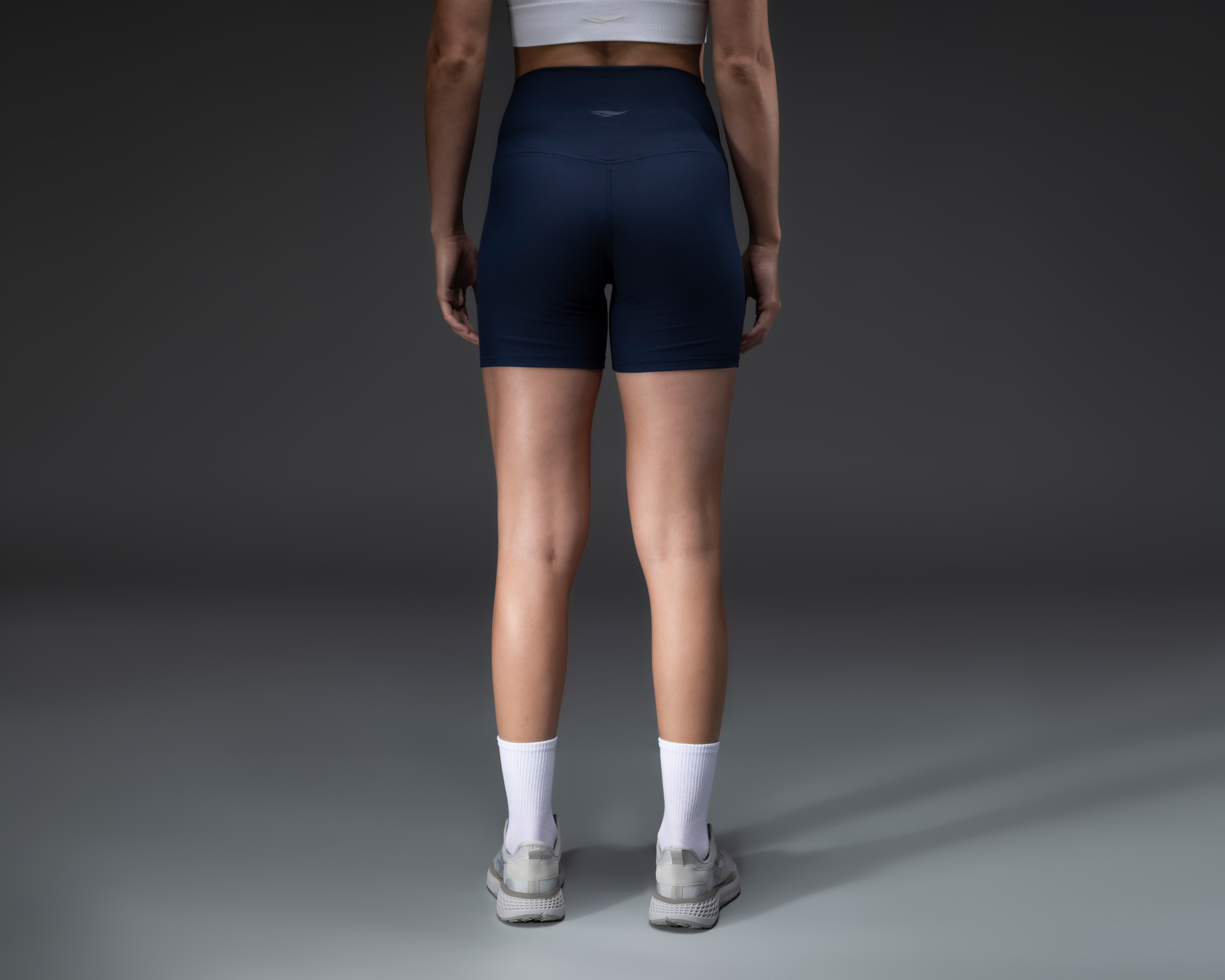 Foto 4 pulgar | Foto 3 | Short Deportivo Sportline para Mujer